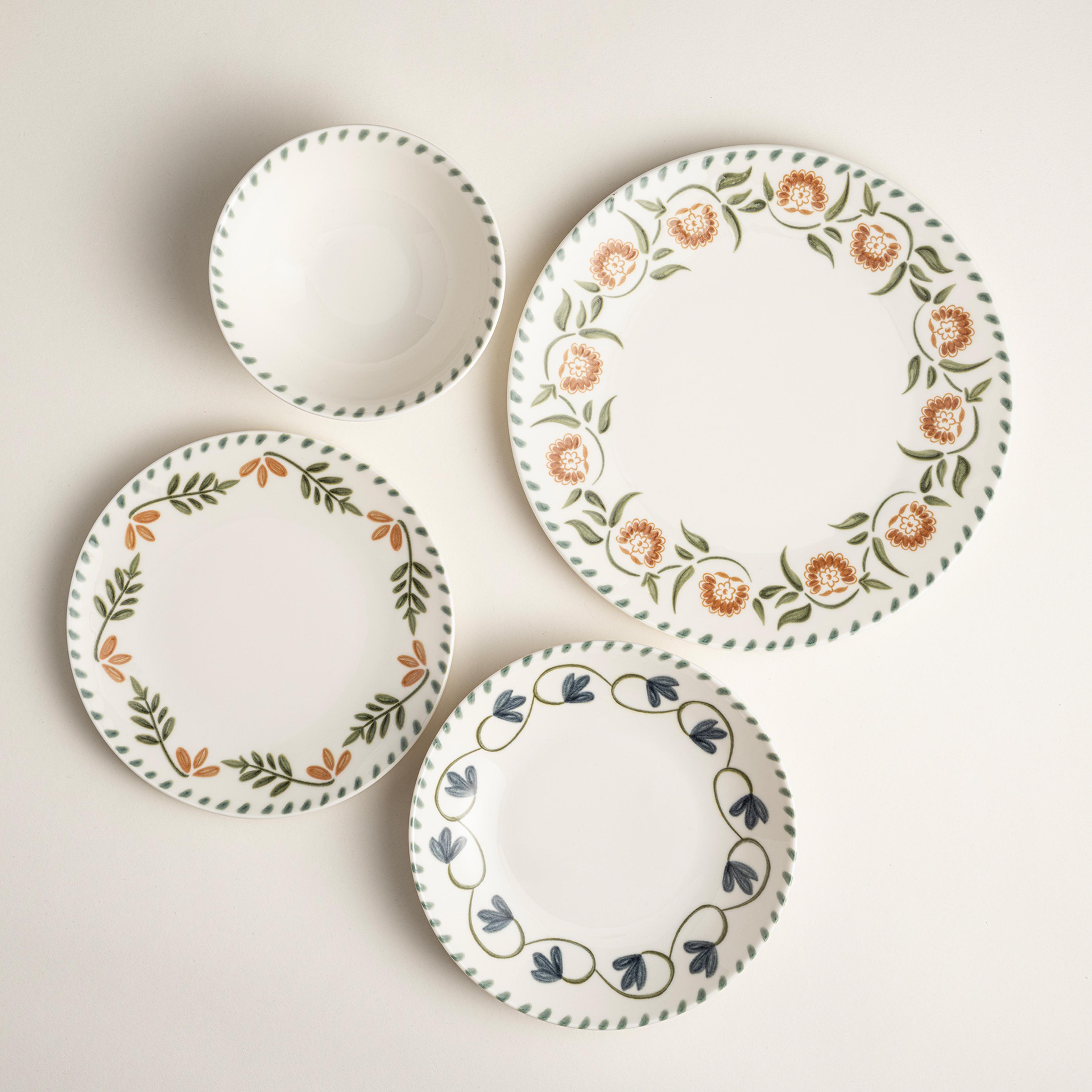 Emet Porselen Pasta Tabağı 19x19x1.8 Cm Yeşil