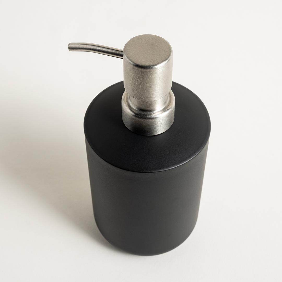 Wuyı Paslanmaz Çelik Sıvı Sabunluk 7.7x7x7x16.5 Cm Mat Siyah