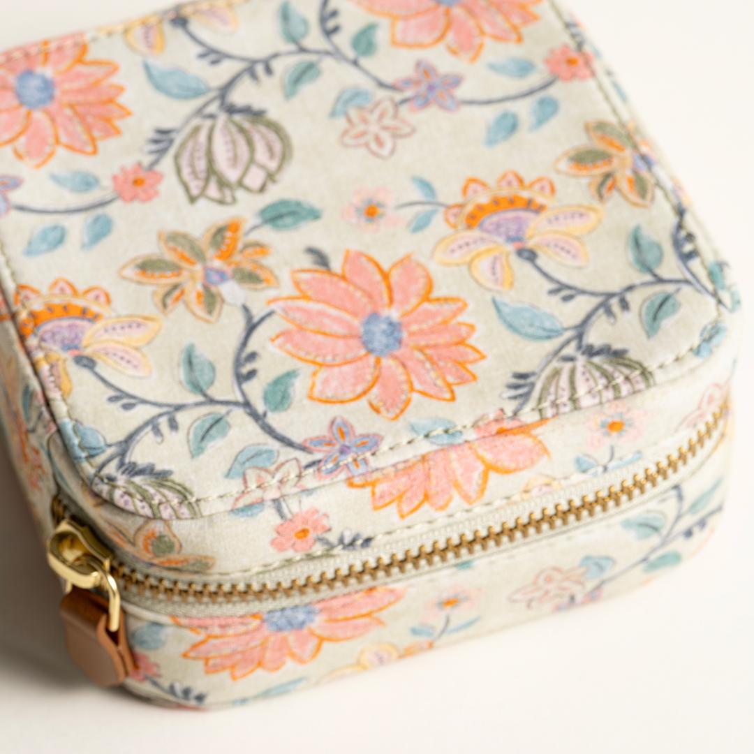 Noıda Baskılı Dekoratif Kutu 12.10x12.10 Cm Yeşil