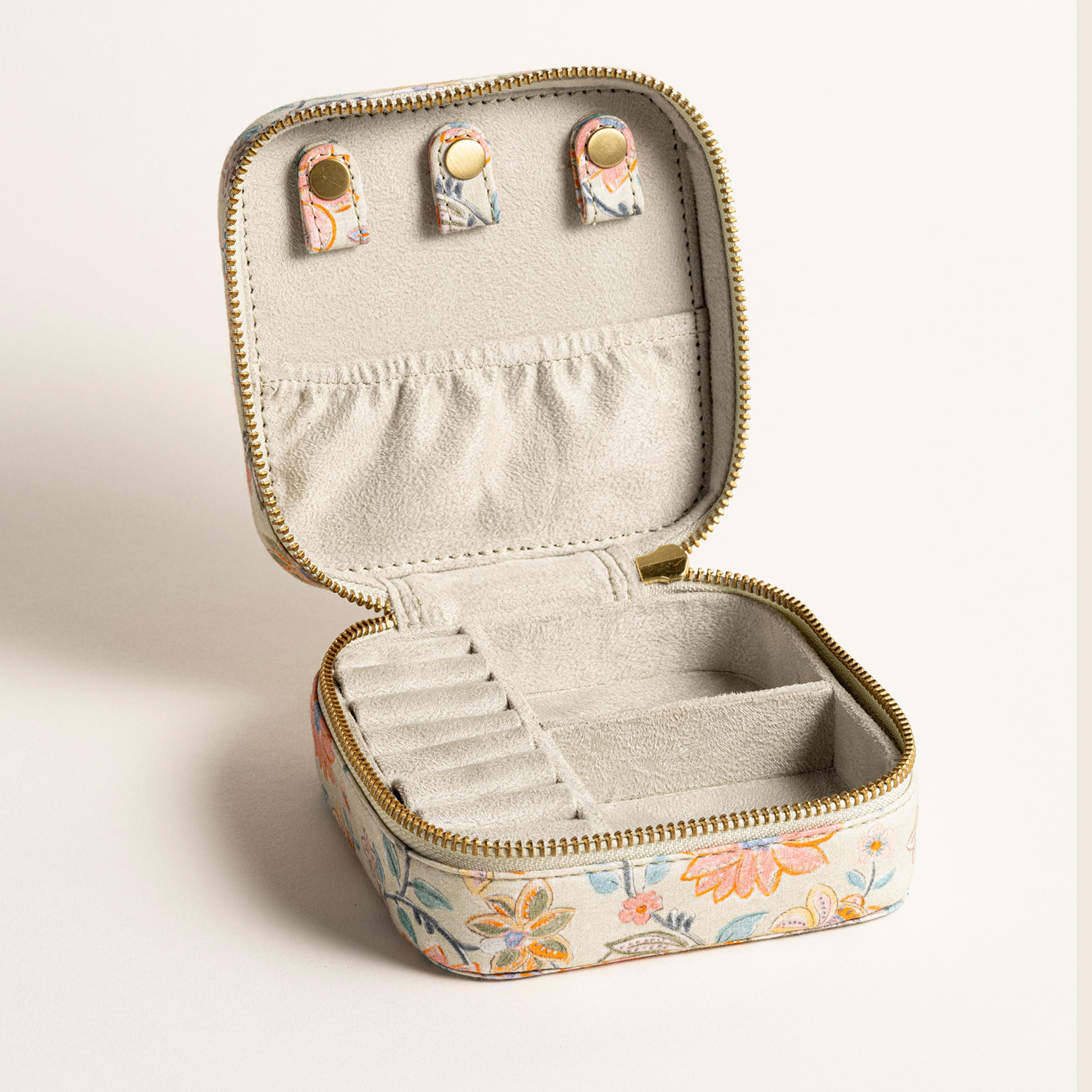 Noıda Baskılı Dekoratif Kutu 12.10x12.10 Cm Yeşil