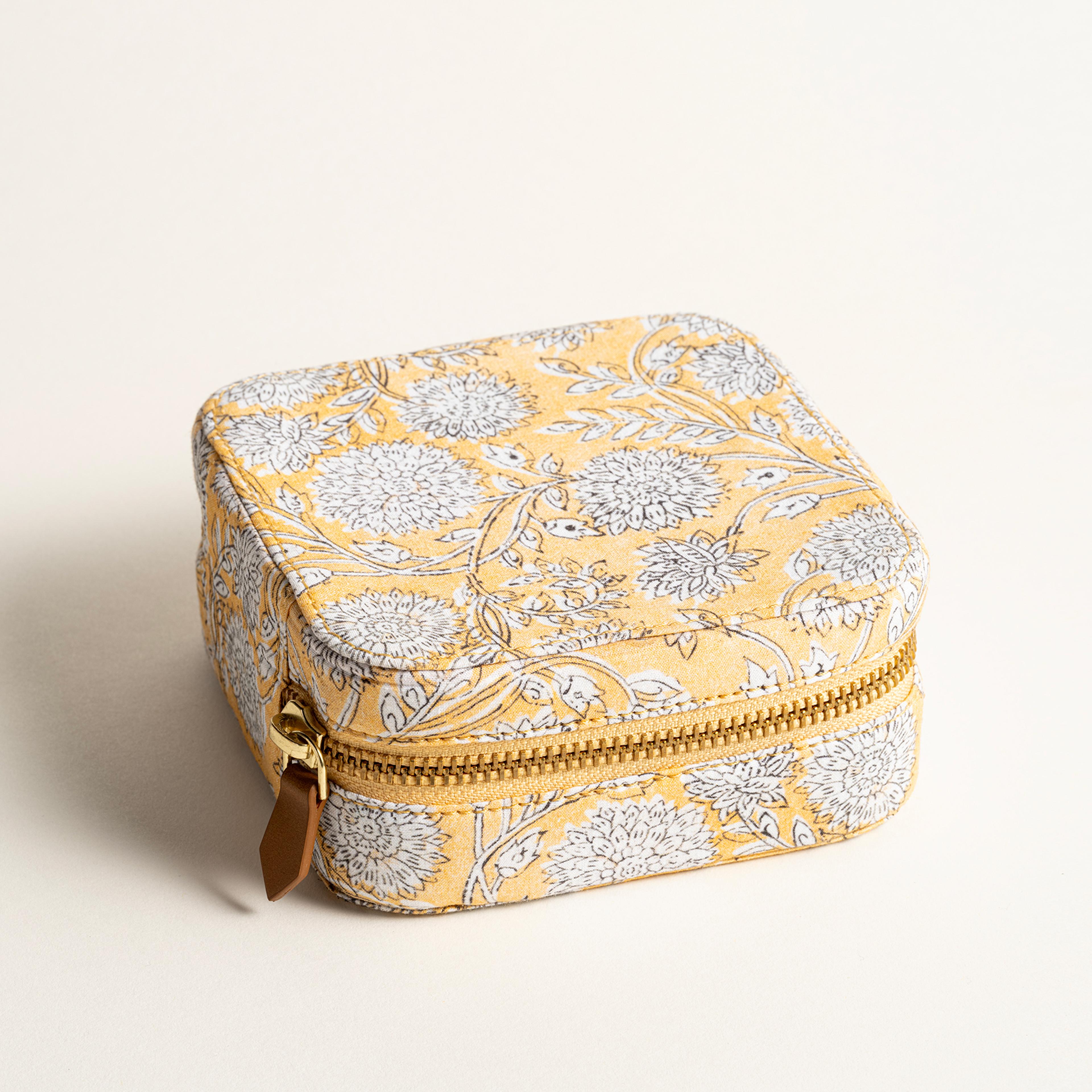 Noıda Baskılı Dekoratif Kutu 12.10x12.10 Cm Sarı