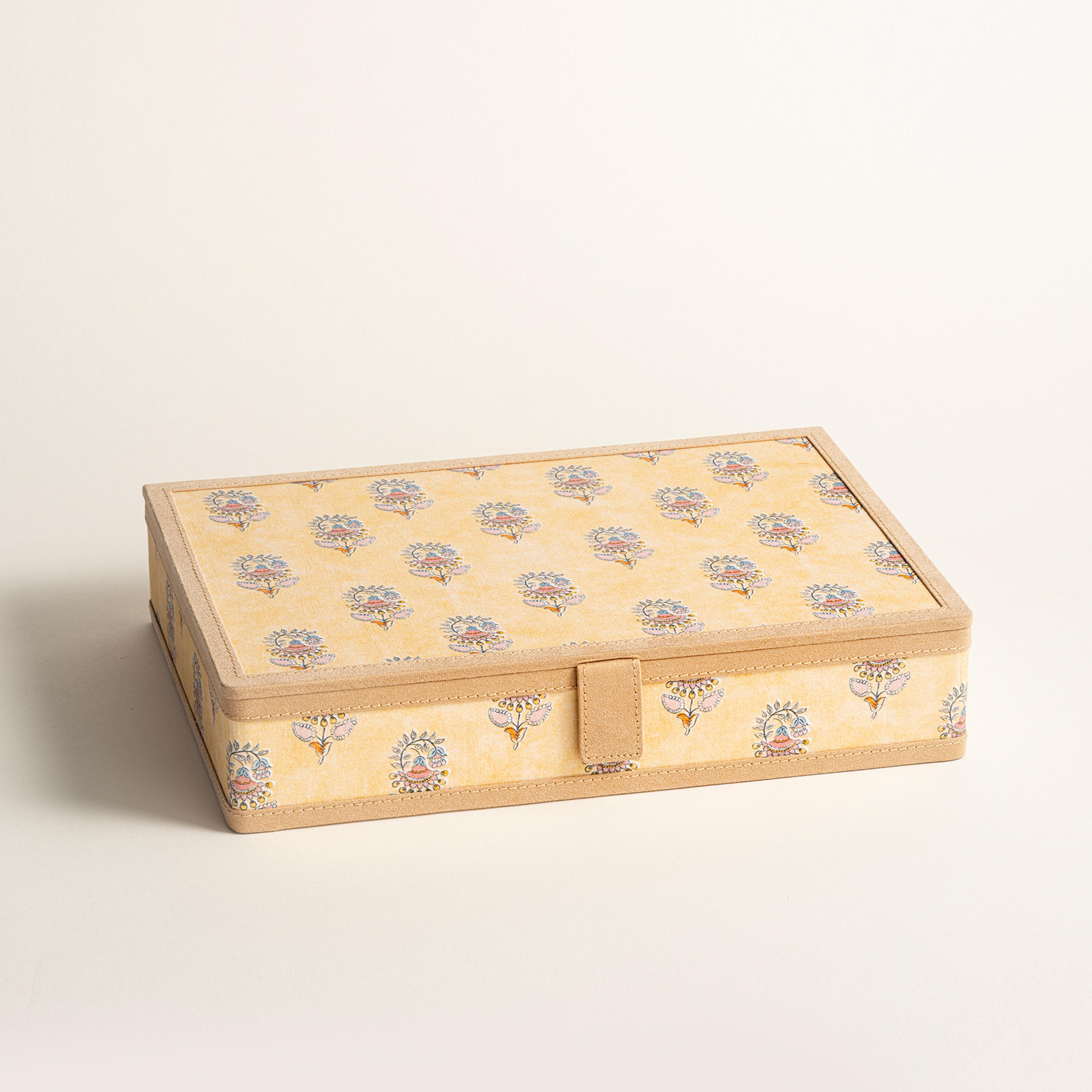 Noıda Baskılı Pamuk Dekoratif Kutu 32.80x21.60 Cm Açık Sarı