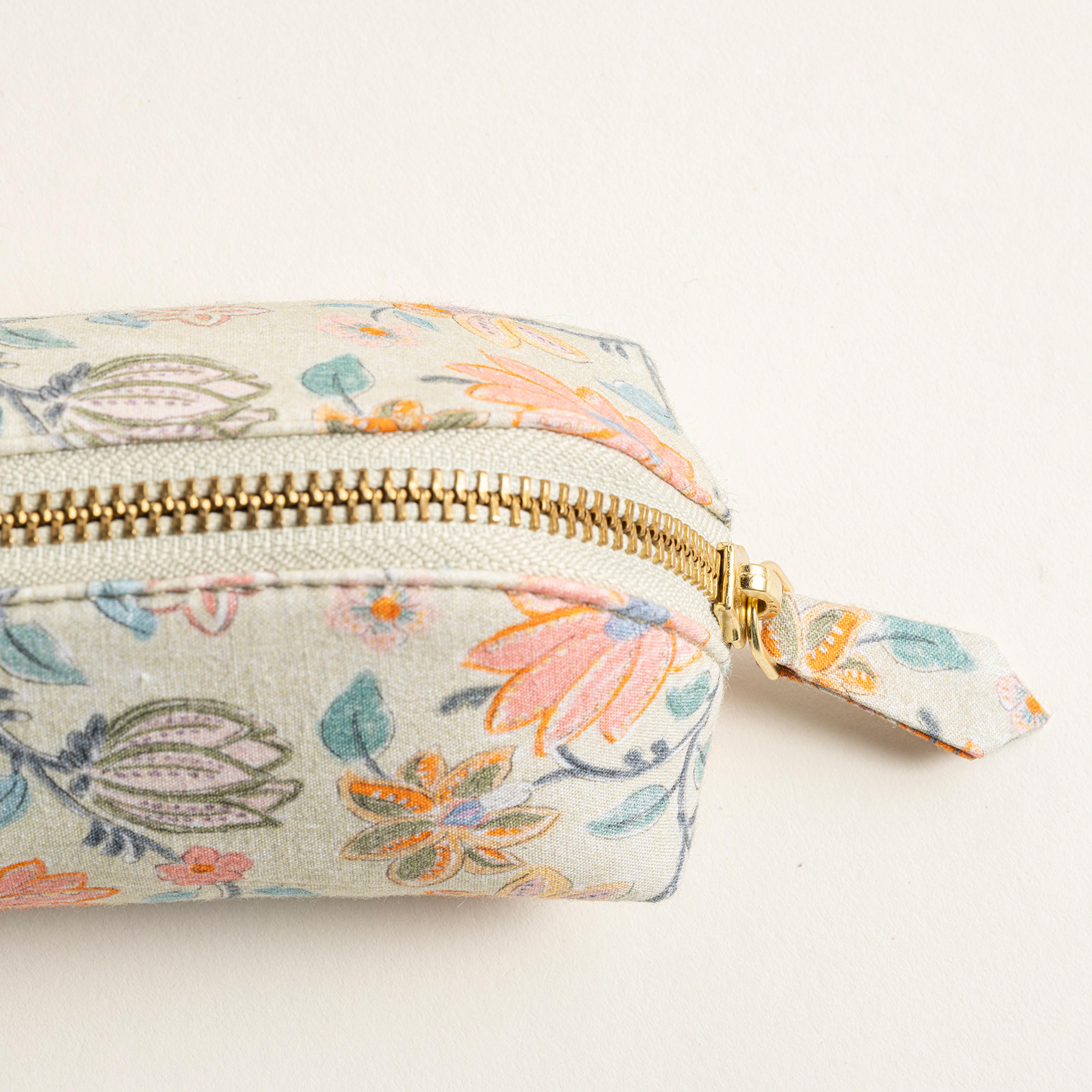 Noıda Baskılı Pamuk Kalemlik 21.00x6.10 Cm Yeşil