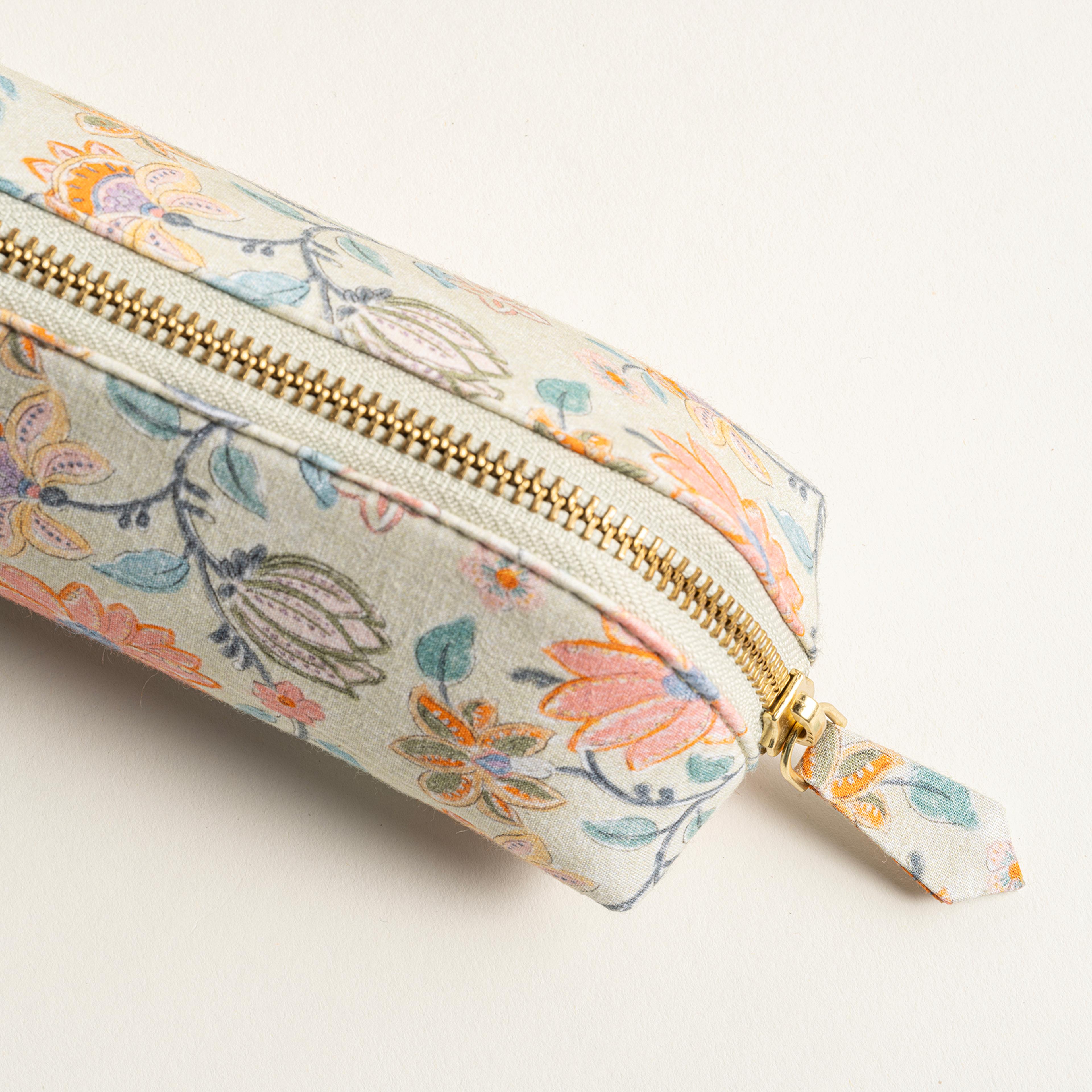 Noıda Baskılı Pamuk Kalemlik 21.00x6.10 Cm Yeşil