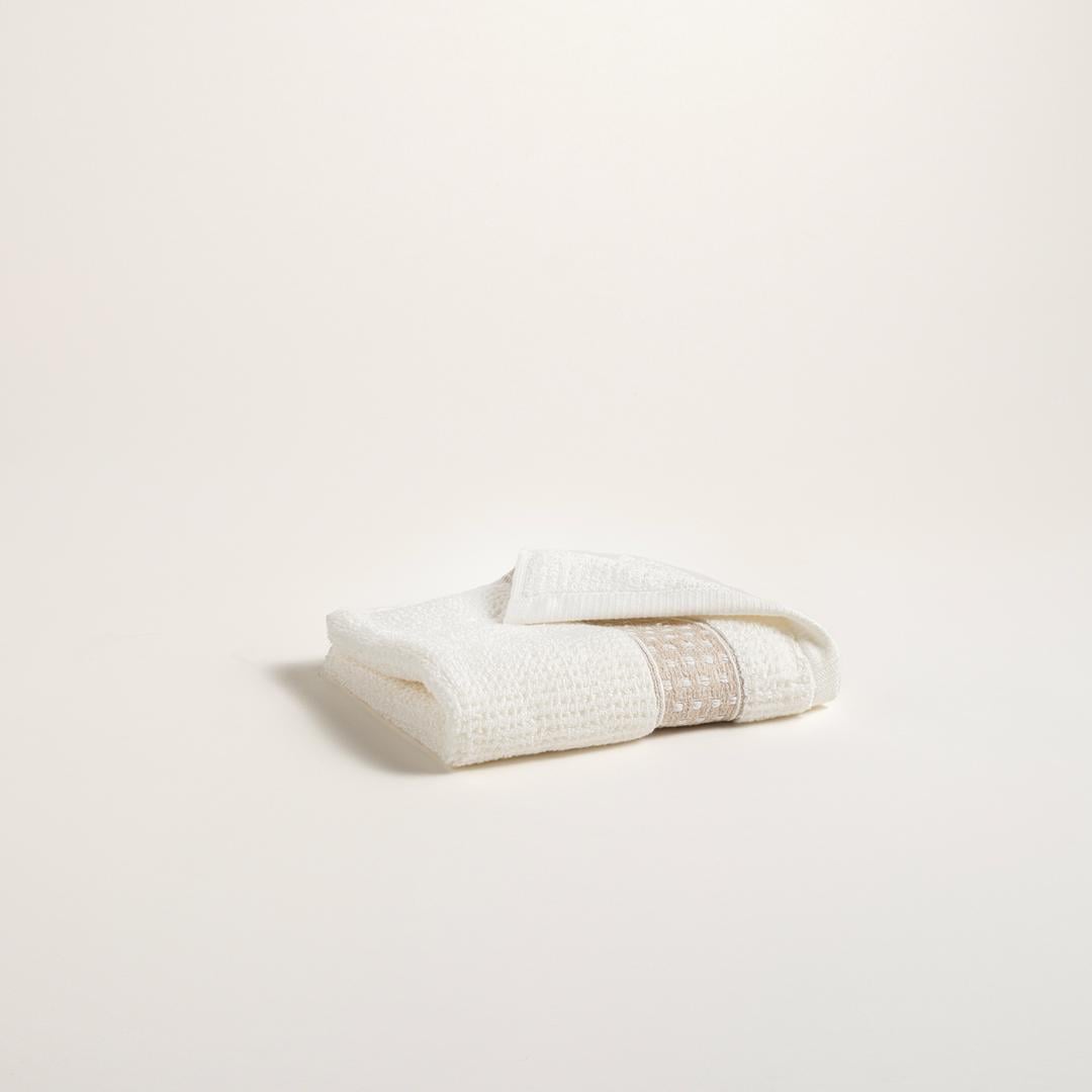 Vıseu Dar Jakar Bordürlü Pamuk %100 Pamuk El Havlusu 30x50 Cm Ekru