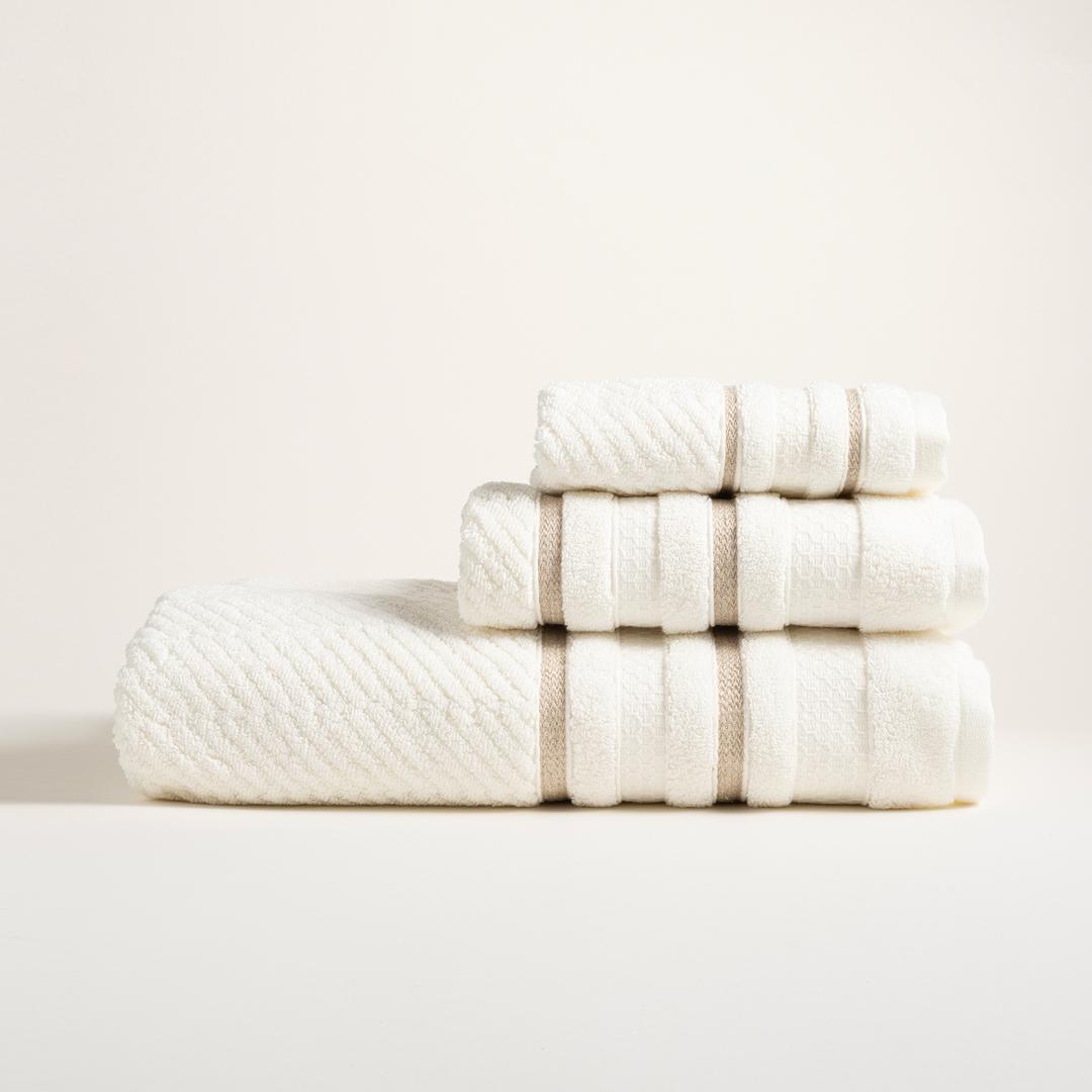 Vıseu Geniş Jakar Bordürlü Pamuk %100 Pamuk Banyo Havlusu 90x150 Cm Ekru