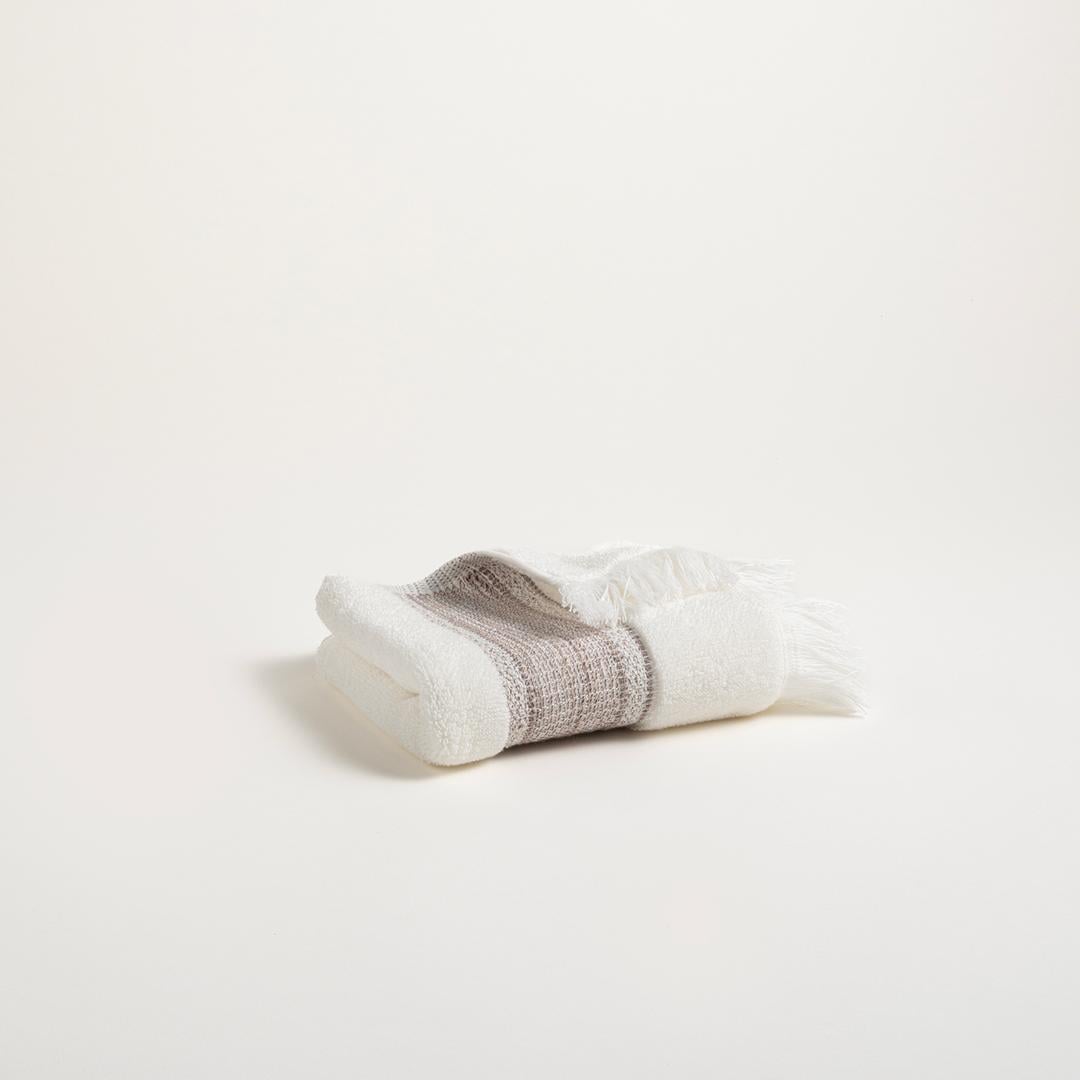 Vıseu Saçaklı Jakar Bordürlü Pamuk %100 Pamuk El Havlusu 30x50 Cm Ekru