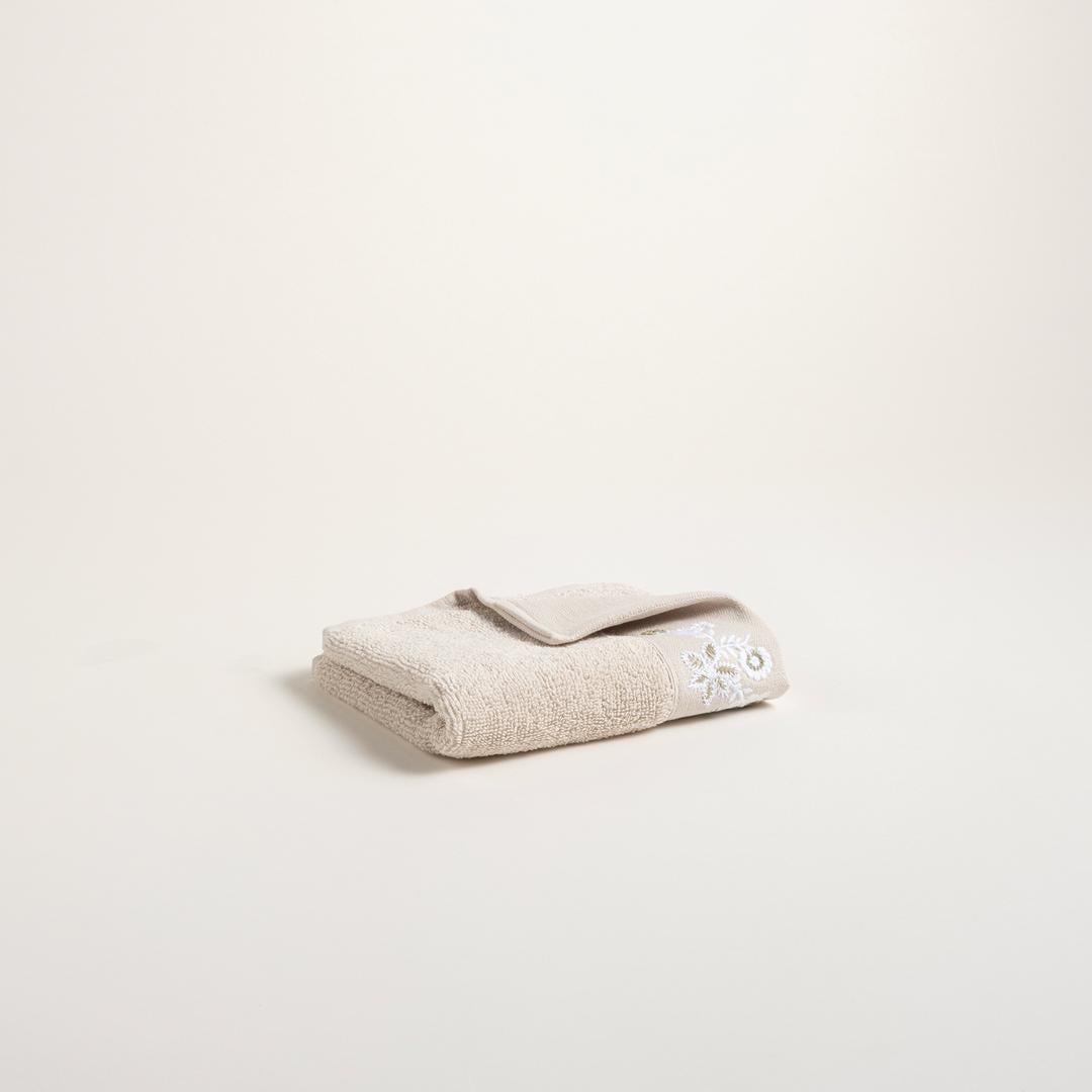 Ornaz Nakışlı Pamuk %100 Pamuk El Havlusu 30x50 Cm Krem