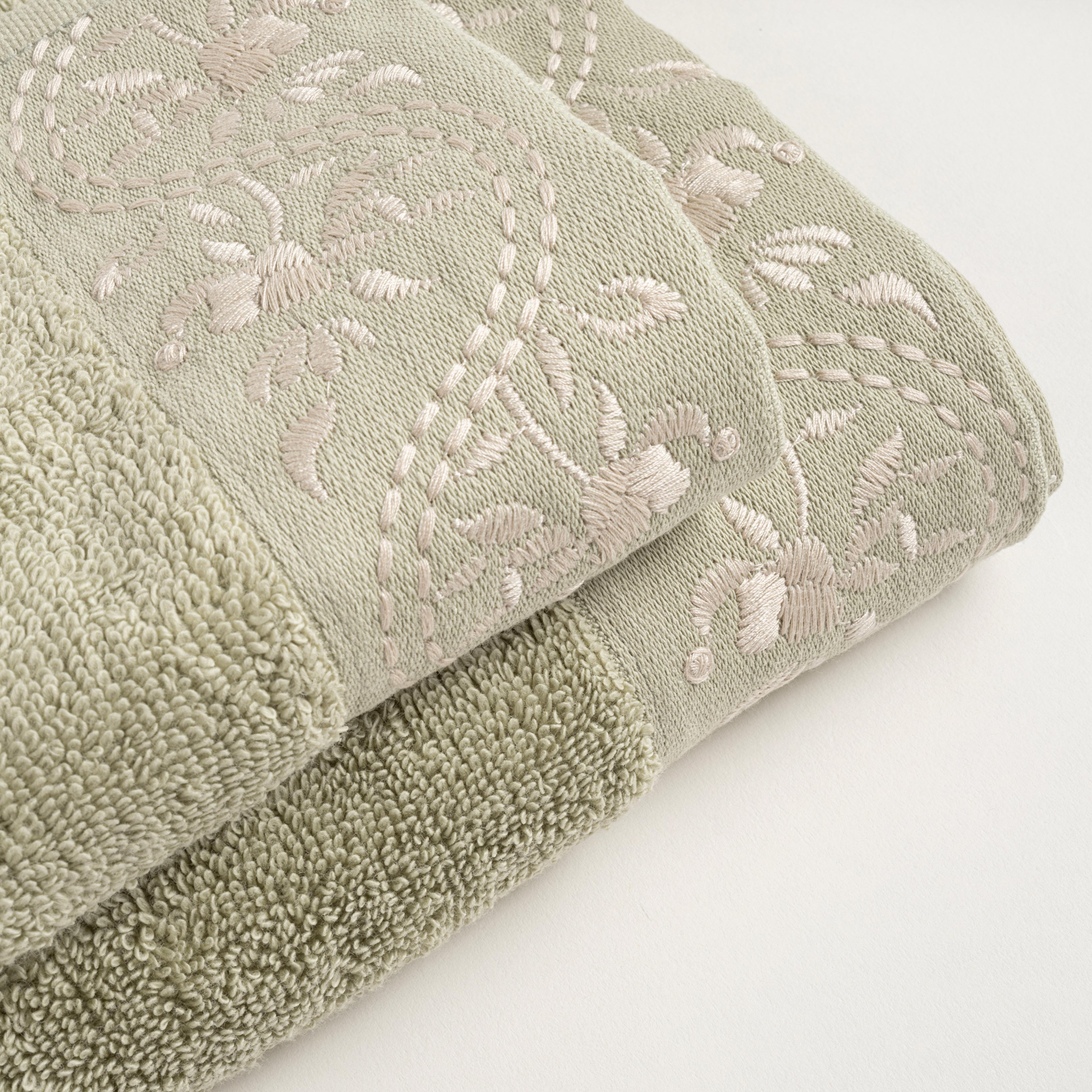 Ornaz Nakışlı Pamuk %100 Pamuk El Havlusu 30x50 Cm Yeşil