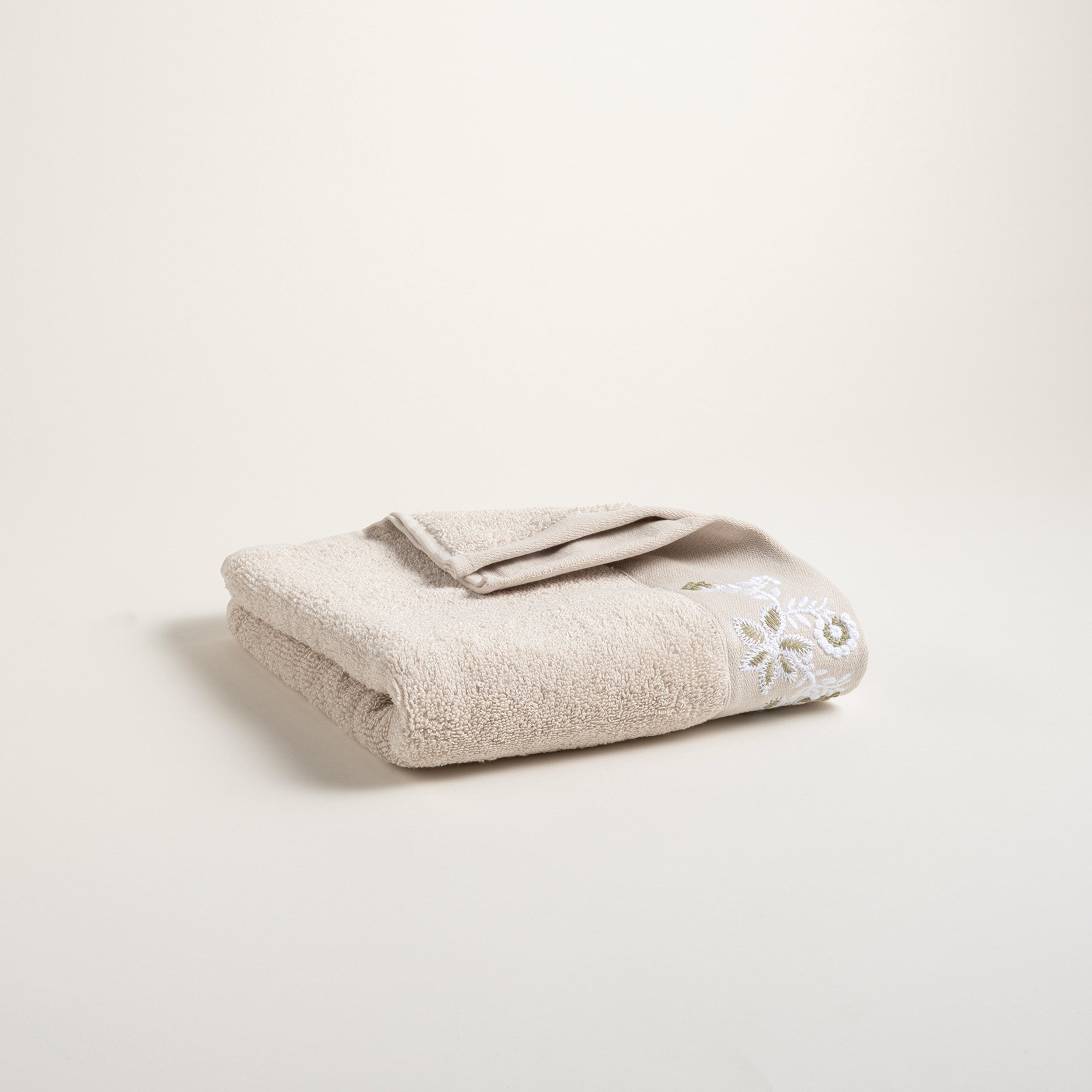 Ornaz Nakışlı Pamuk %100 Pamuk Yüz Havlusu 50x90 Cm Krem