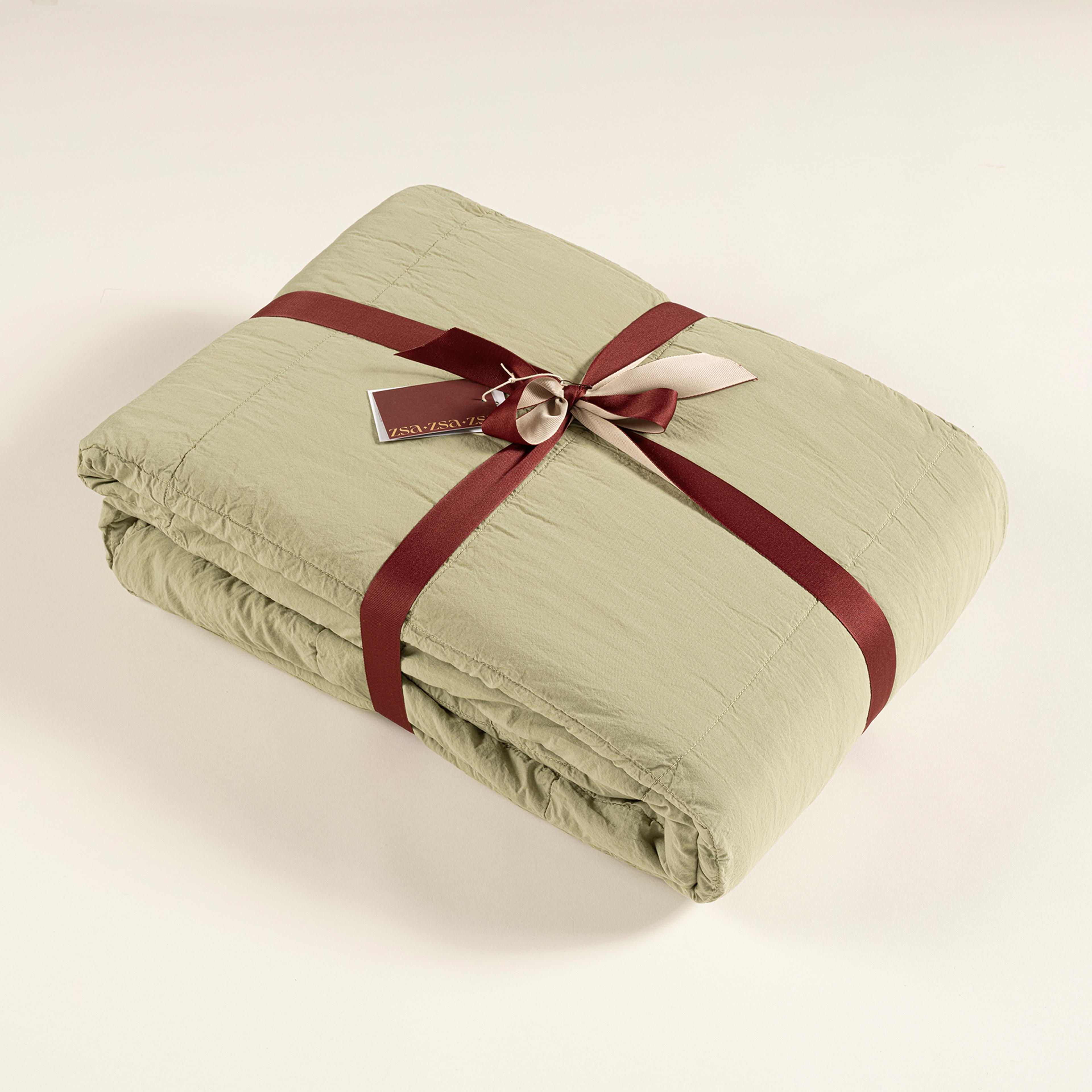 Solıd Kapitoneli Çift Kişilik Pamuk %100 Pamuk Yatak Örtüsü 240x260 Cm Yeşil