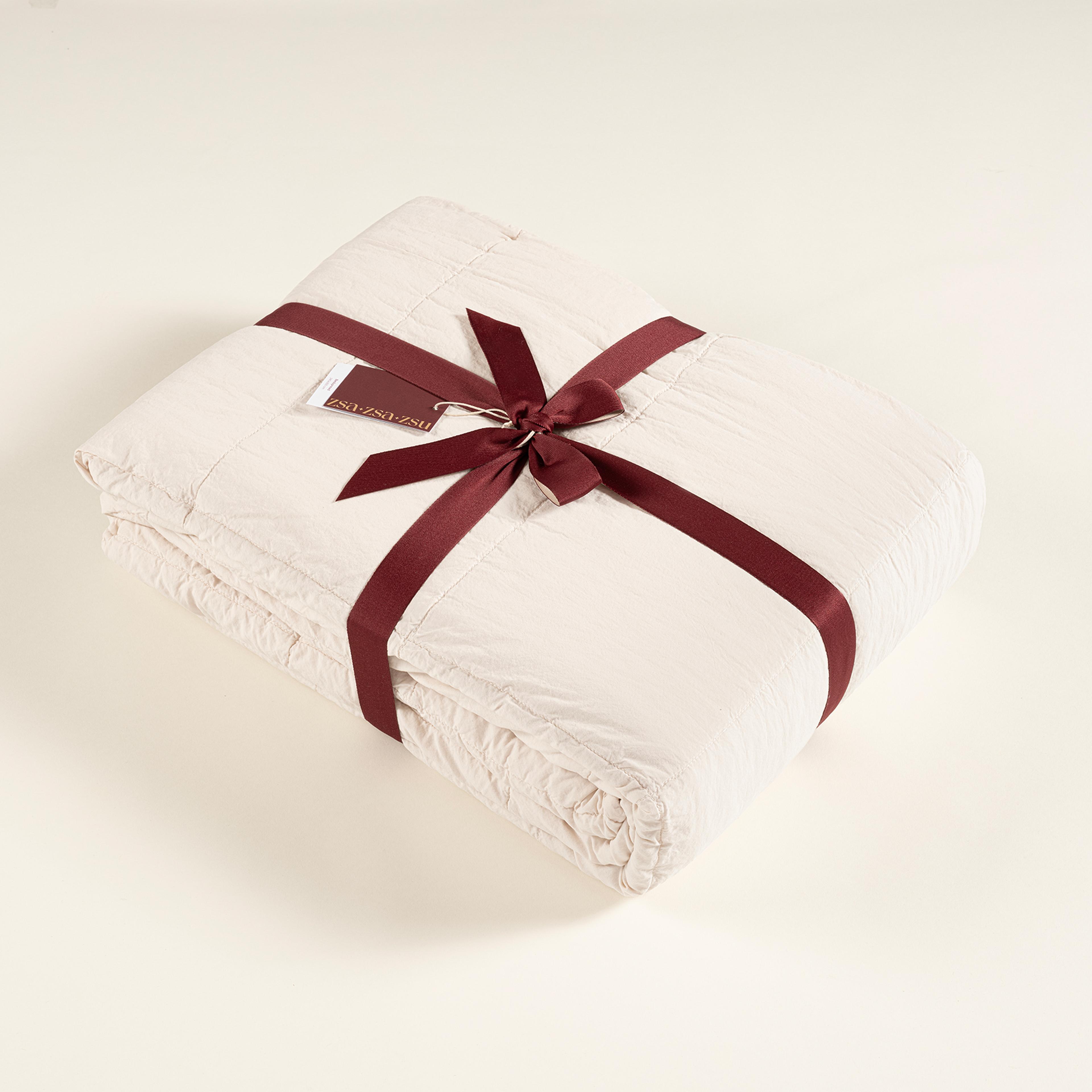 Solıd Kapitoneli Çift Kişilik Pamuk %100 Pamuk Yatak Örtüsü 240x260 Cm Krem