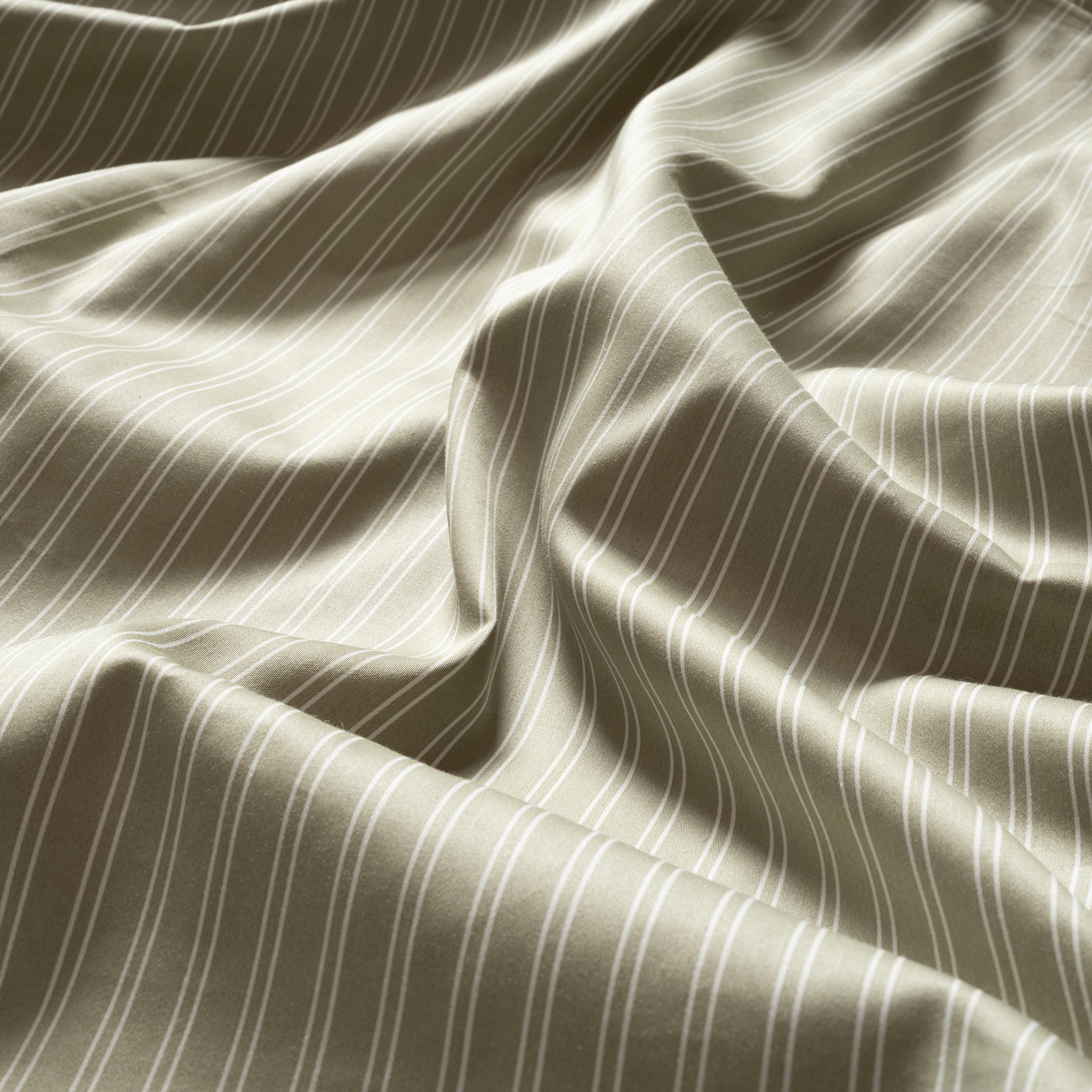 Solıd 300 Tc Çizgili Kıng Sıze Pamuk Saten %100 Pamuk Saten Nevresim Seti 240x220 Cm Yeşil