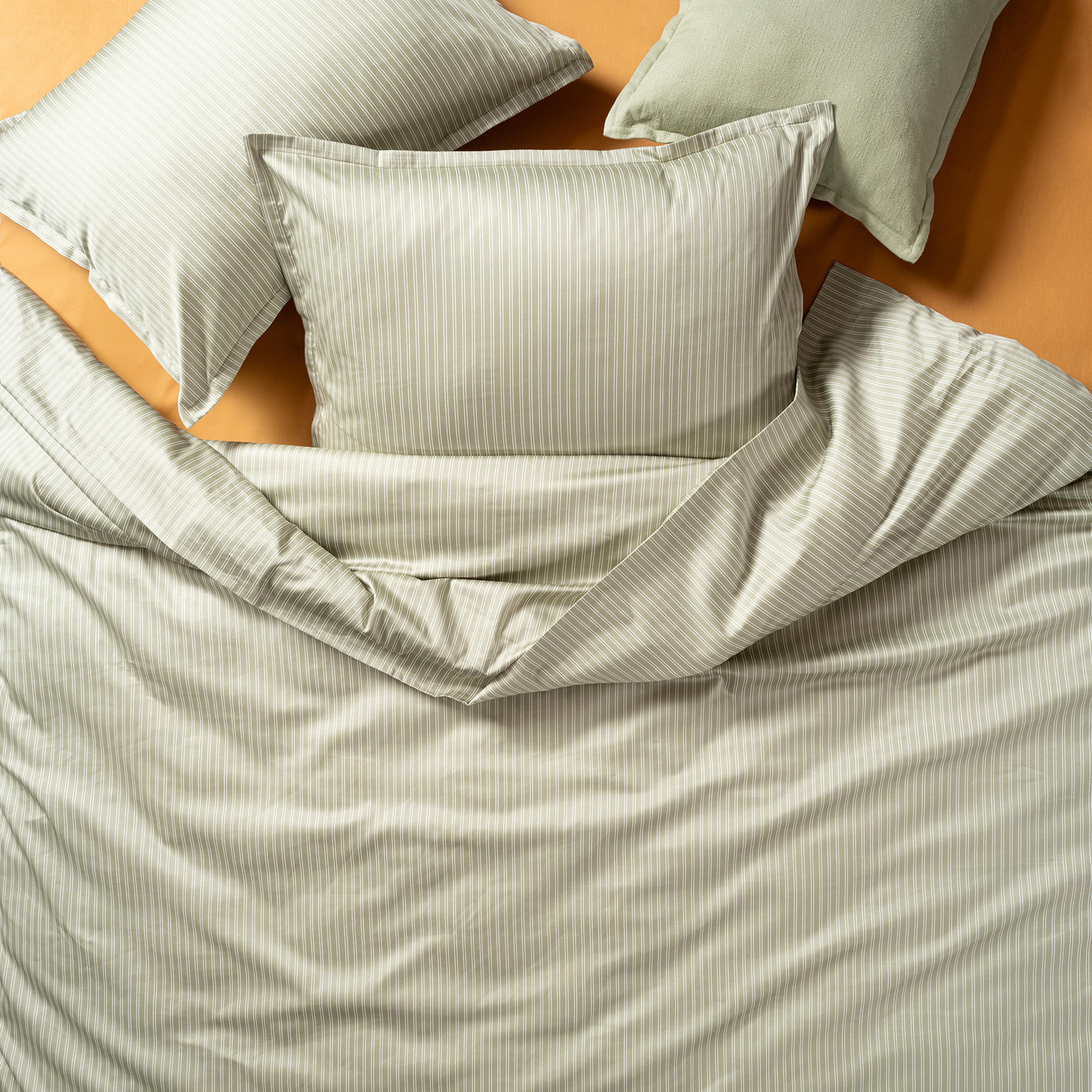 Solıd 300 Tc Çizgili Kıng Sıze Pamuk Saten %100 Pamuk Saten Nevresim Seti 240x220 Cm Yeşil