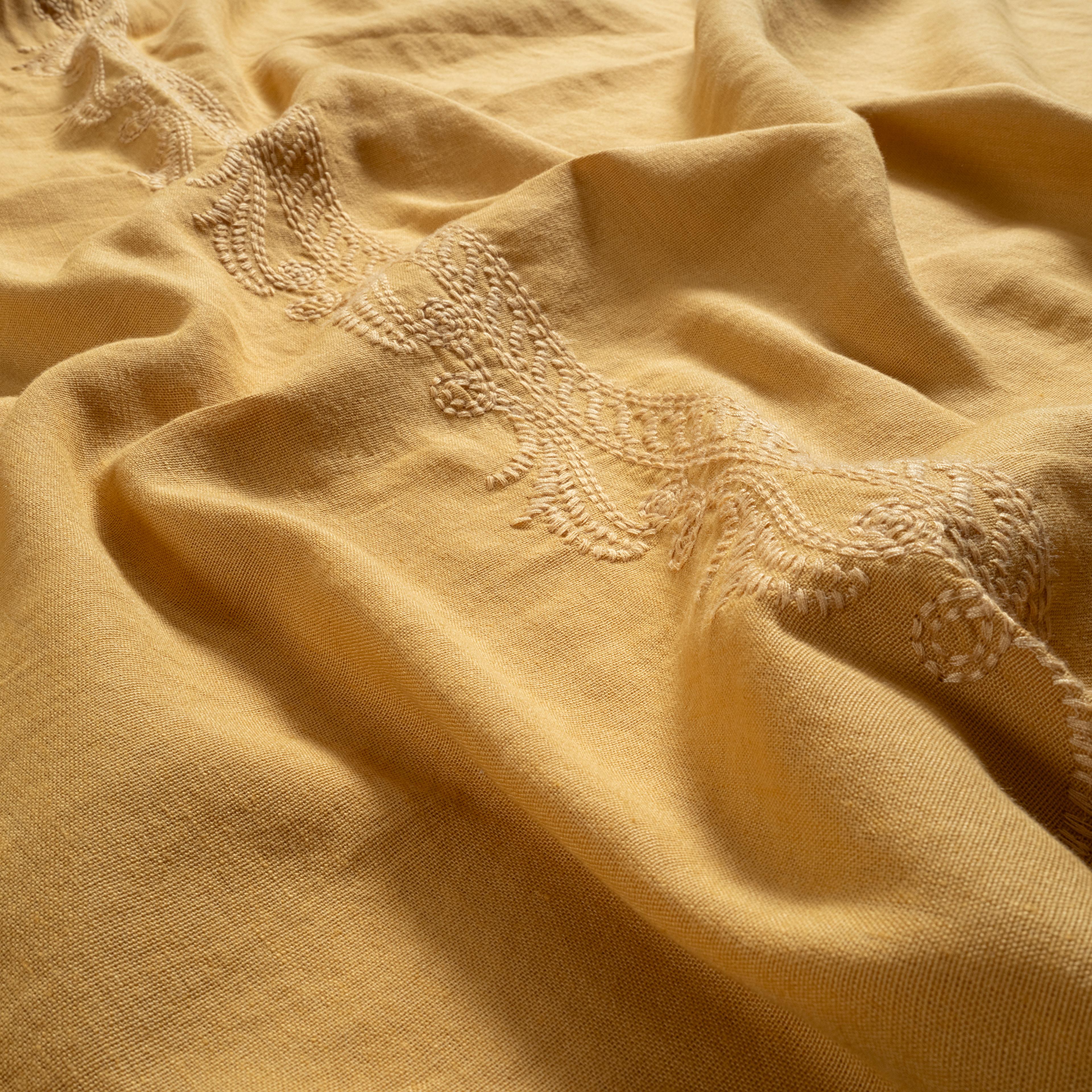 Mıno Nakışlı Çift Kişilik Pamuk Pamuk Keten Nevresim Seti 200x220 Cm Sarı