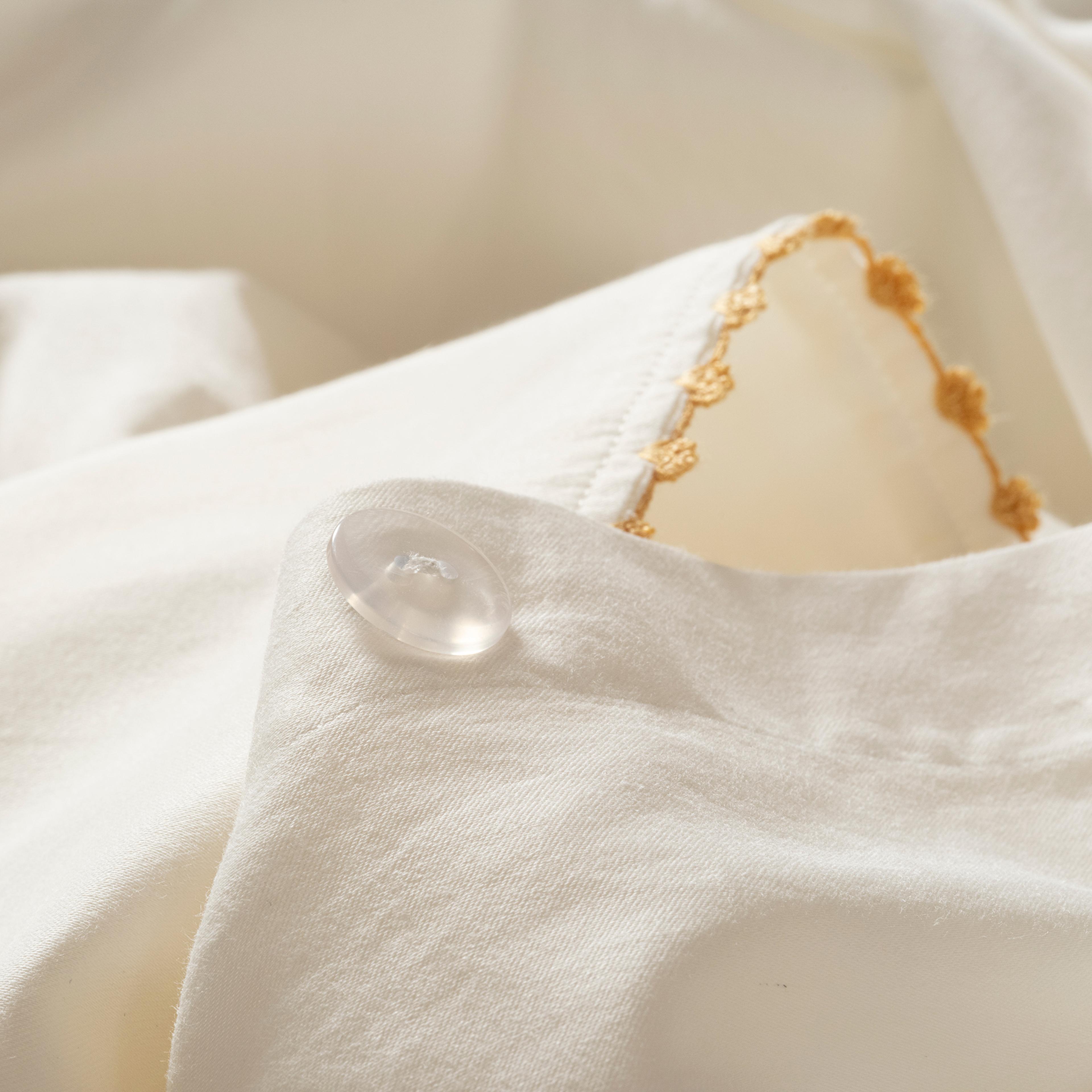 Mıno Kenar İşlemeli 300 Tc Saten E.kıng Sıze Pamuk Saten %100 Pamuk Nevresim Seti 260x220 Cm Ekru