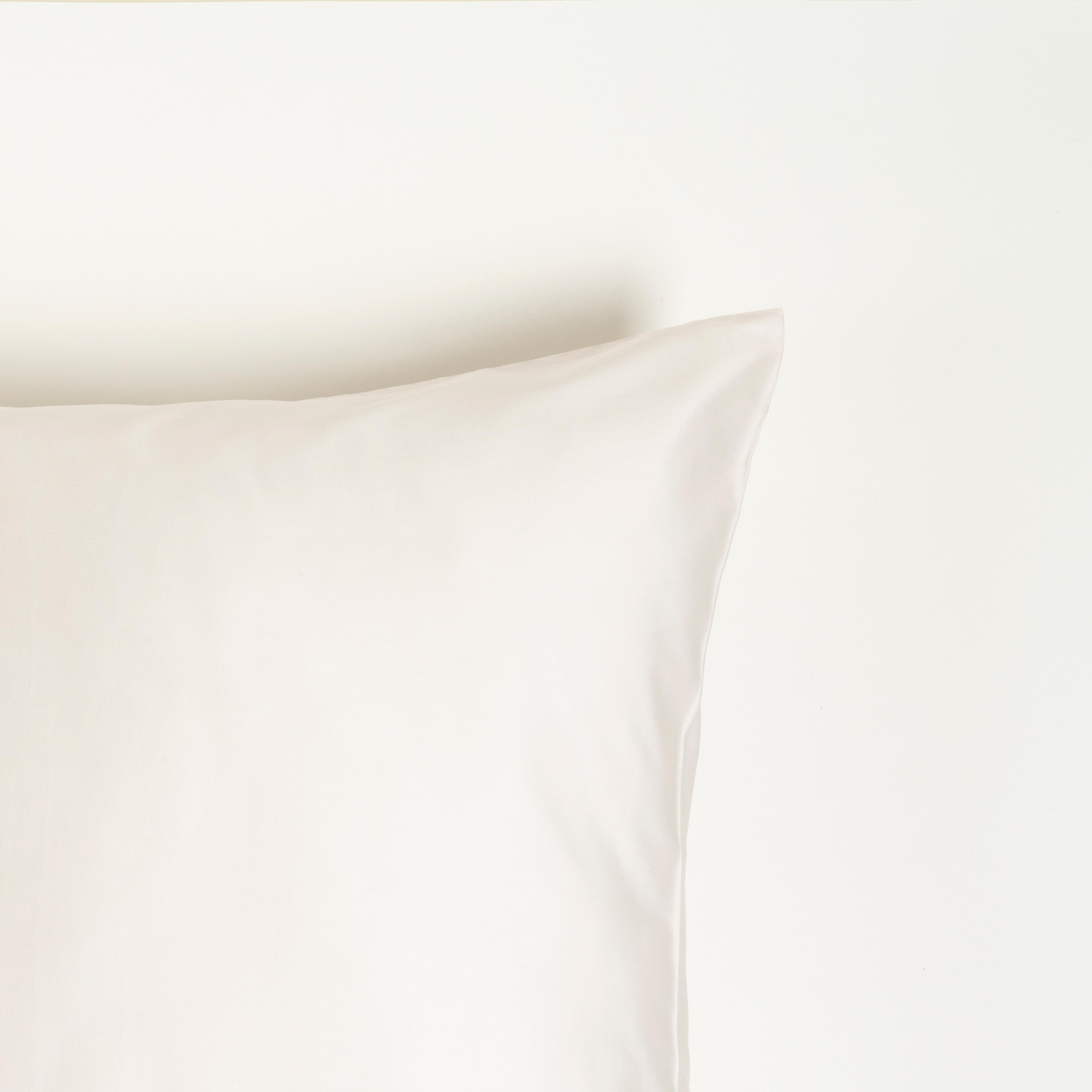 Solıd Krem Pamuk Saten Yastık Kılıfı