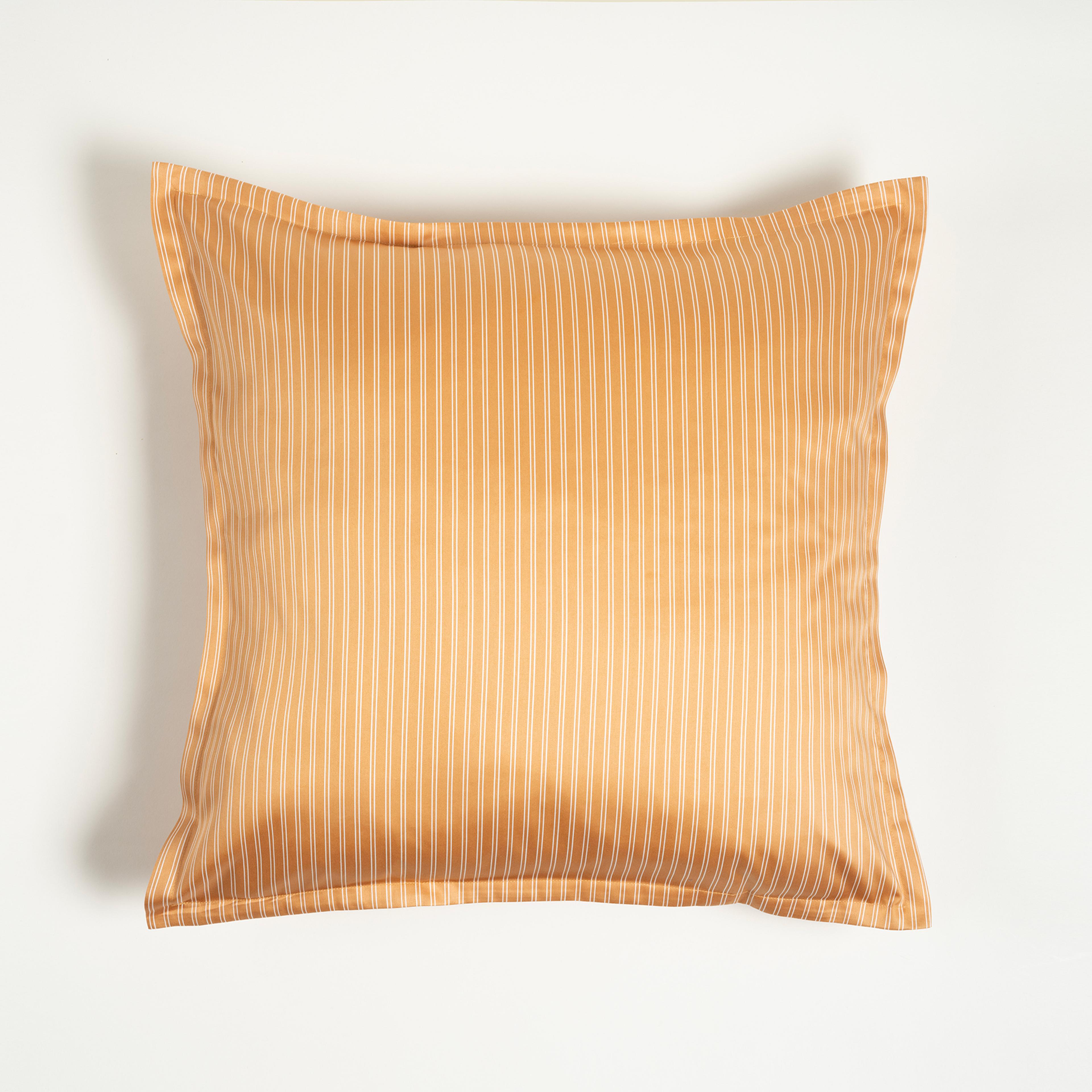 Solıd Pamuk Pamuk Saten %100 Pamuk Saten Yastık Kılıfı 60x60 + 2 Cm Tarçın