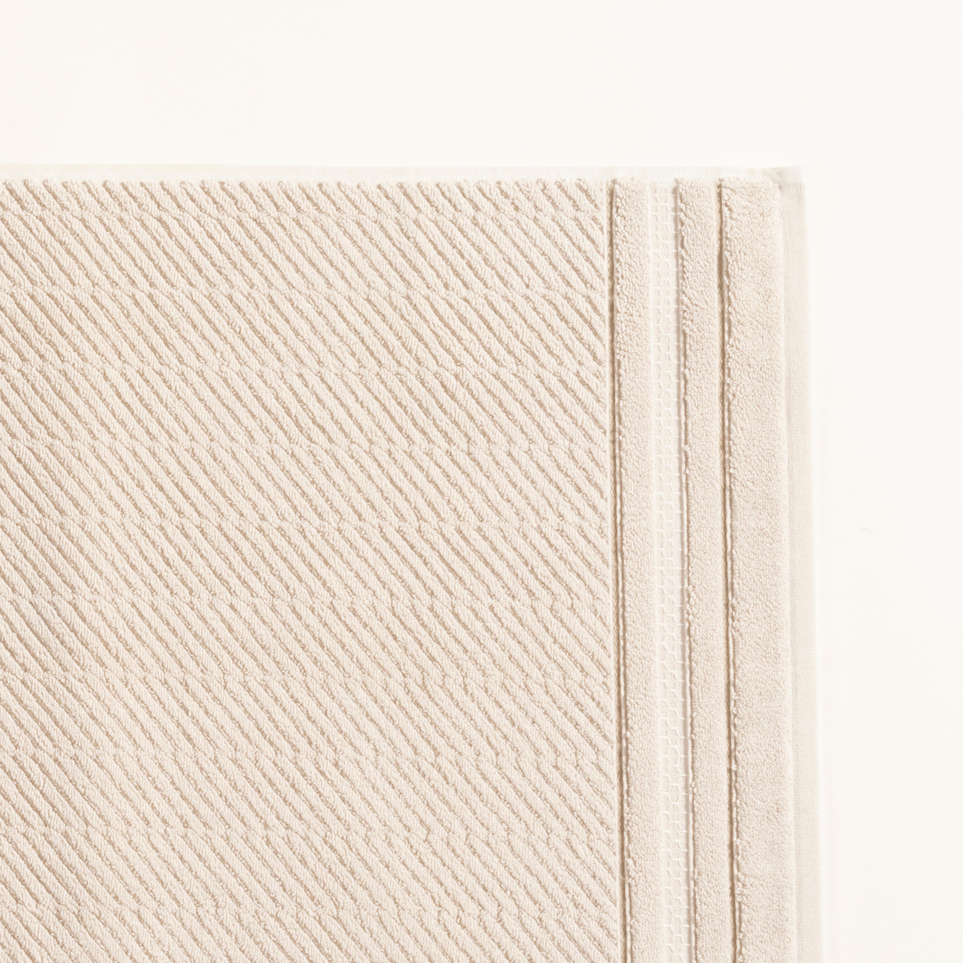 Vıseu Kenar Jakar Bordürlü Pamuk %100 Pamuk Ayak Havlusu 50x80 Cm Bej