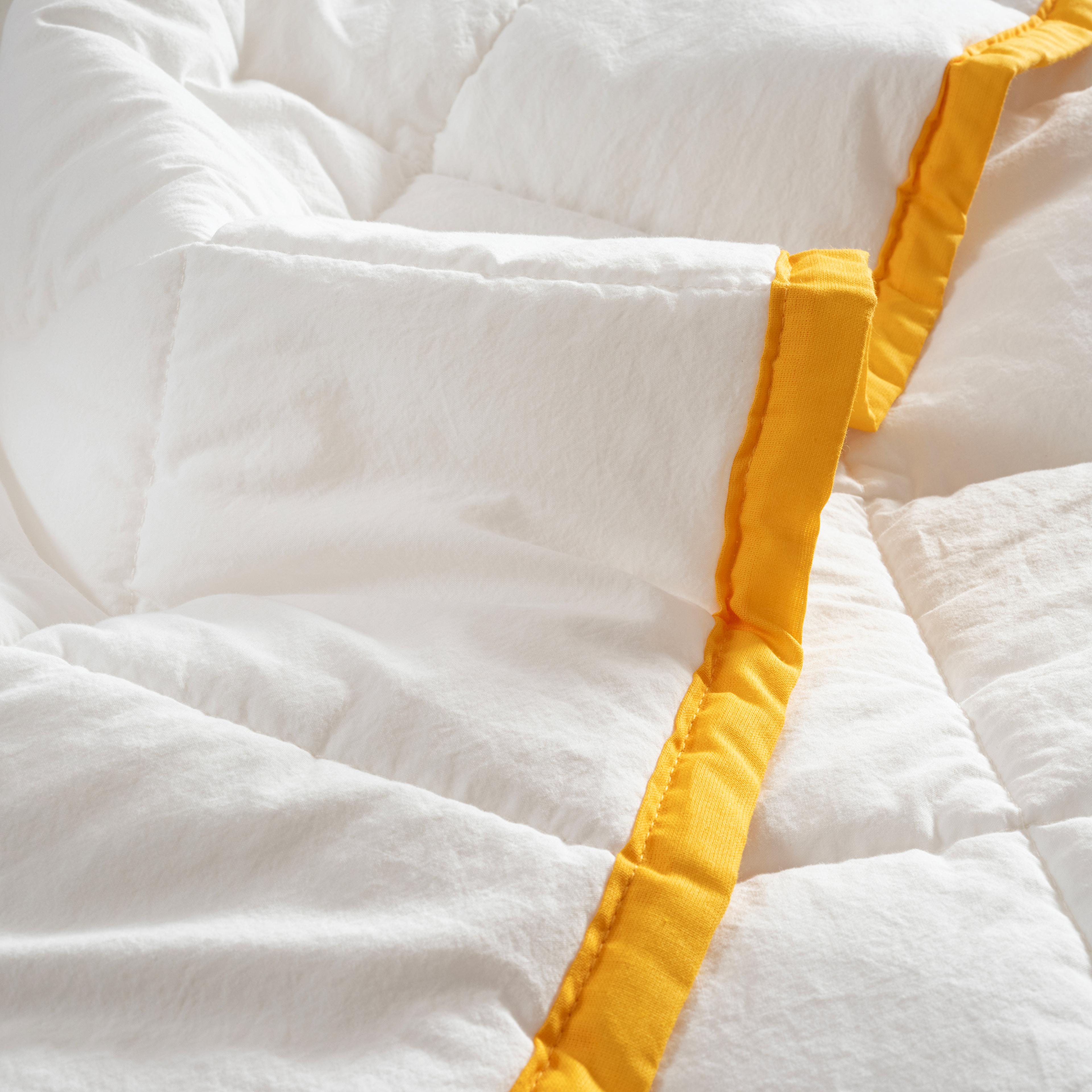 Faro Kapitoneli Tek Kişilik Pamuk %100 Pamuk Yatak Örtüsü 160x220 Cm Ekru - Sarı