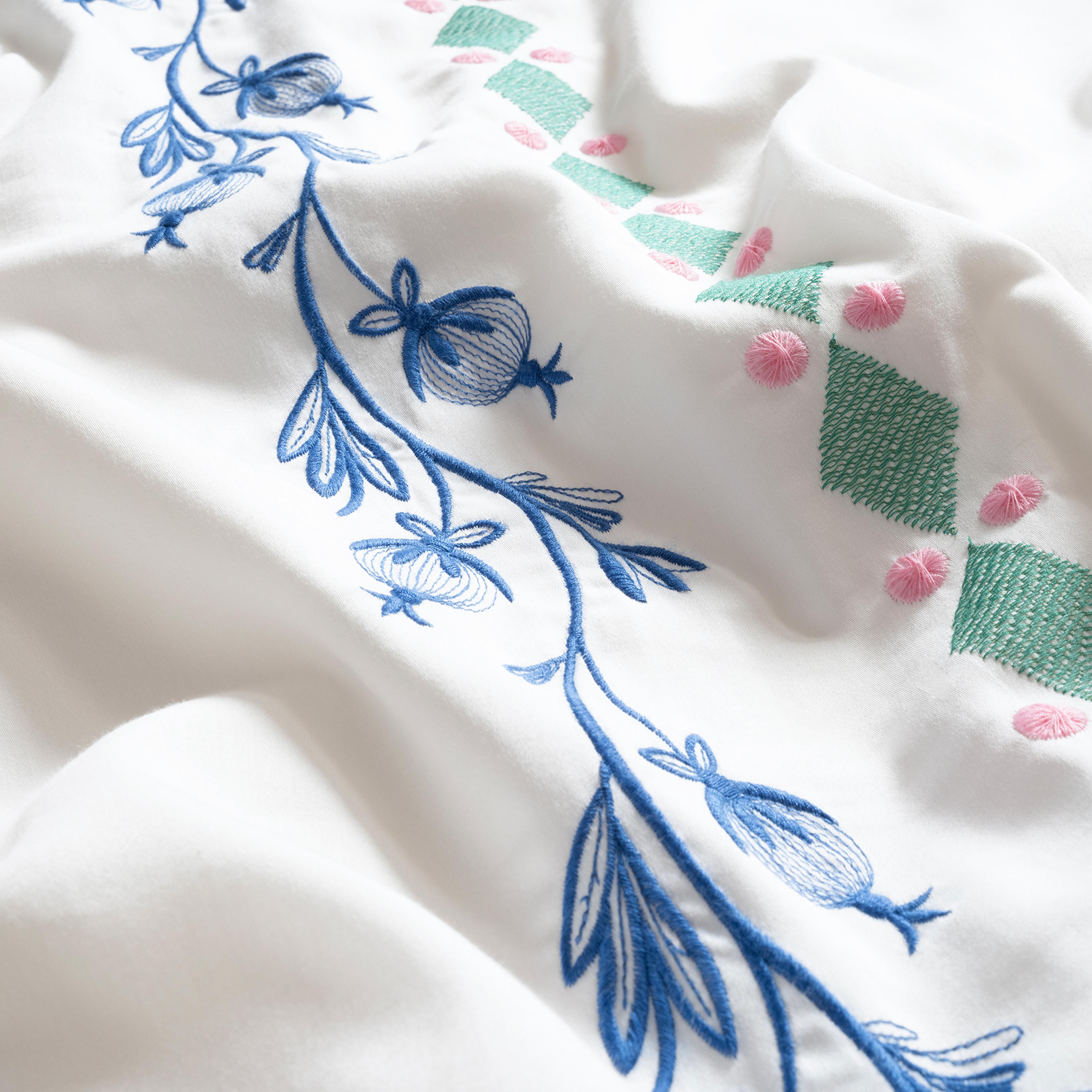 Braga Nakışlı 300 Tc Saten E.kıng Sıze Pamuk Saten %100 Pamuk Nevresim Seti 260x220 Cm Ekru