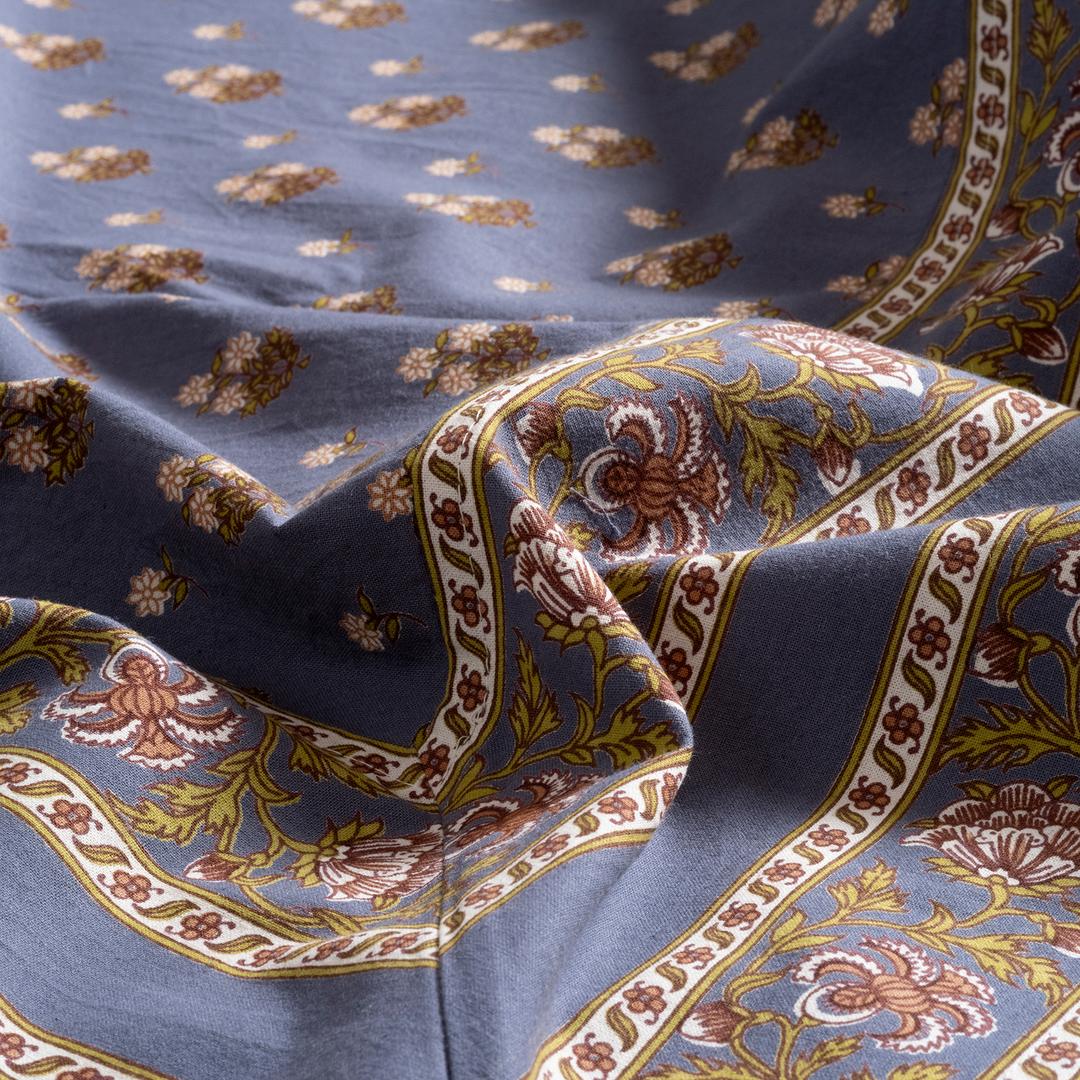 Gaya Baskılı Pamuk %100 Pamuk Masa Örtüsü 150x150 Cm Lacivert