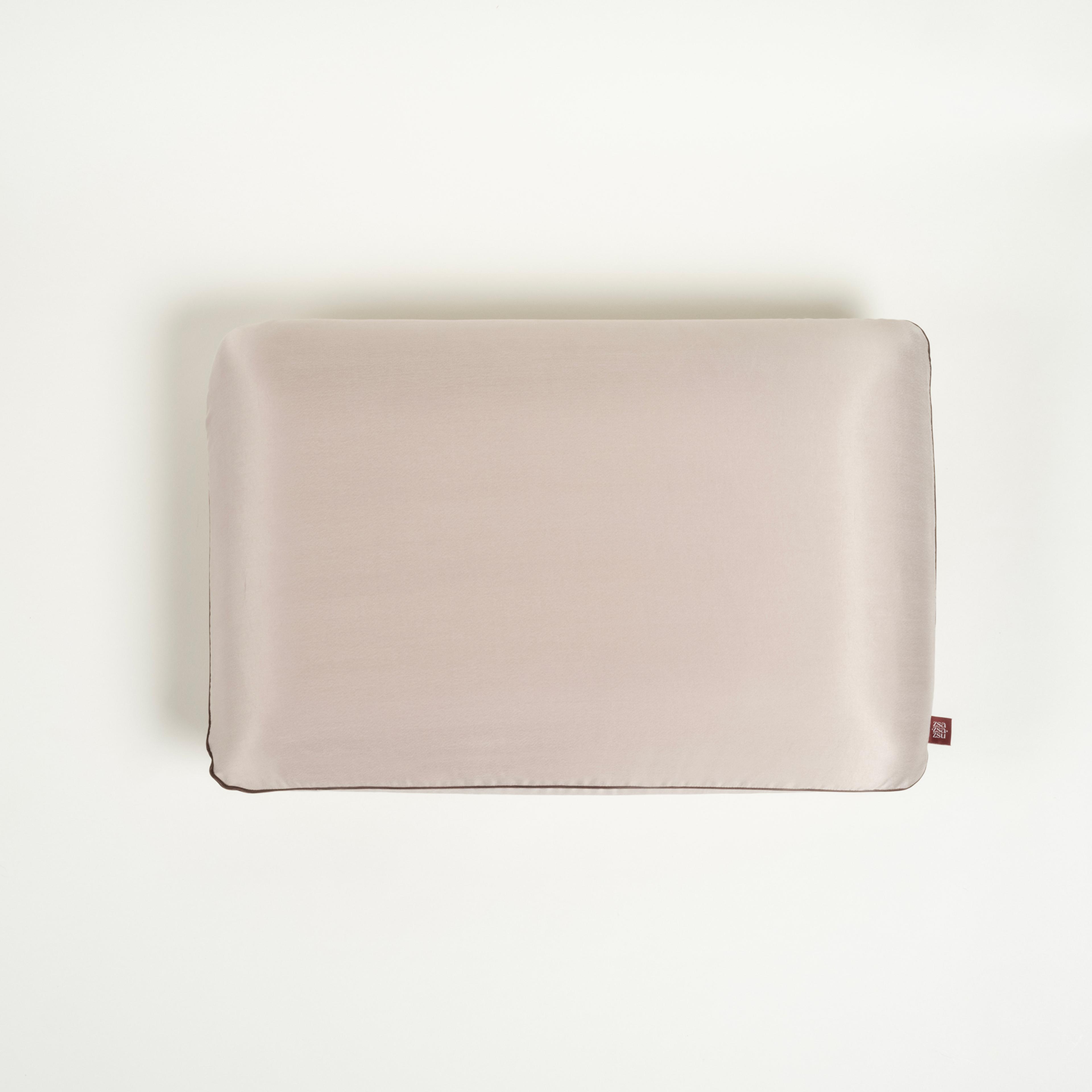 Lefke Klasik Model Viskon Visko Yastık 60x40x13 Cm Bej