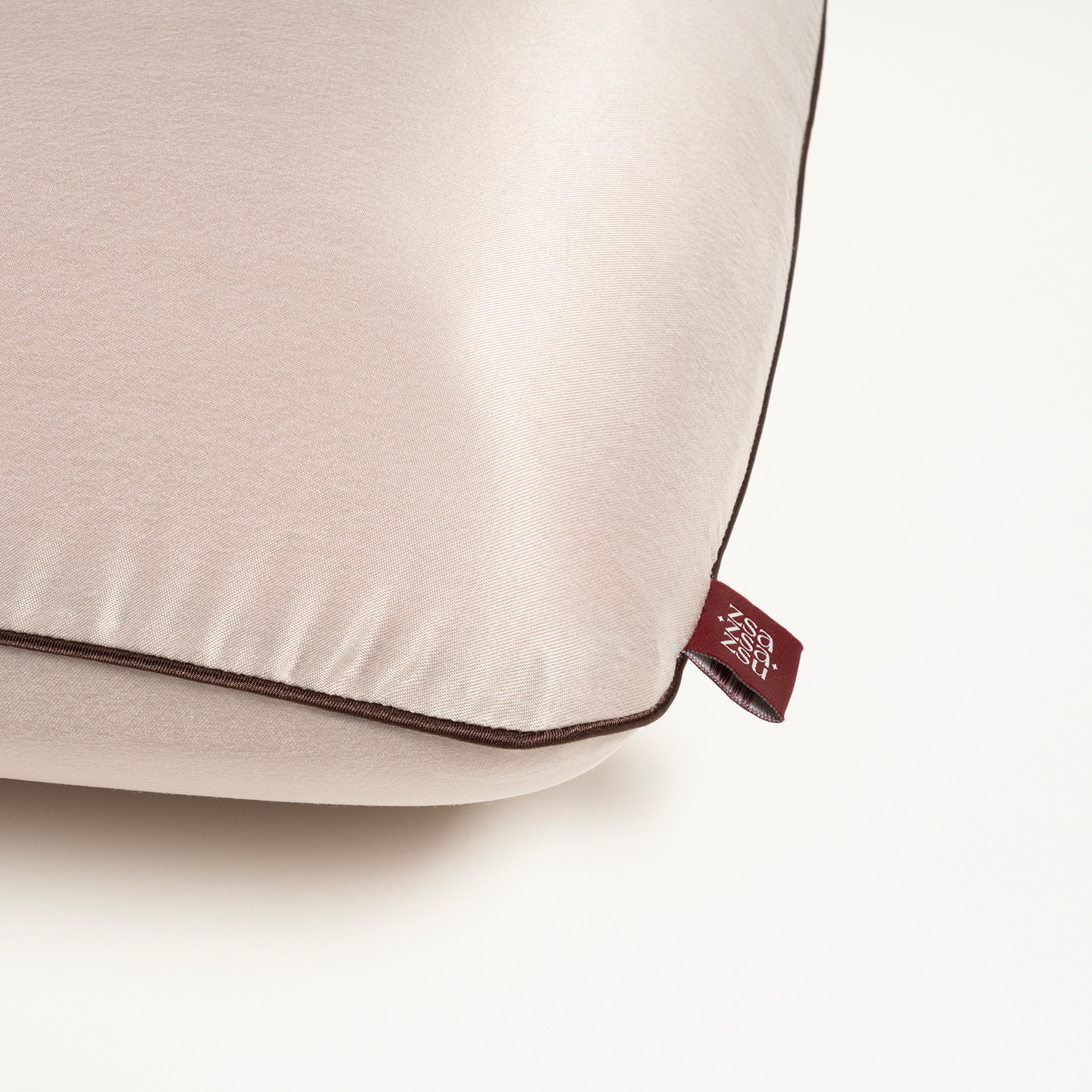 Lefke Klasik Model Viskon Visko Yastık 60x40x13 Cm Bej