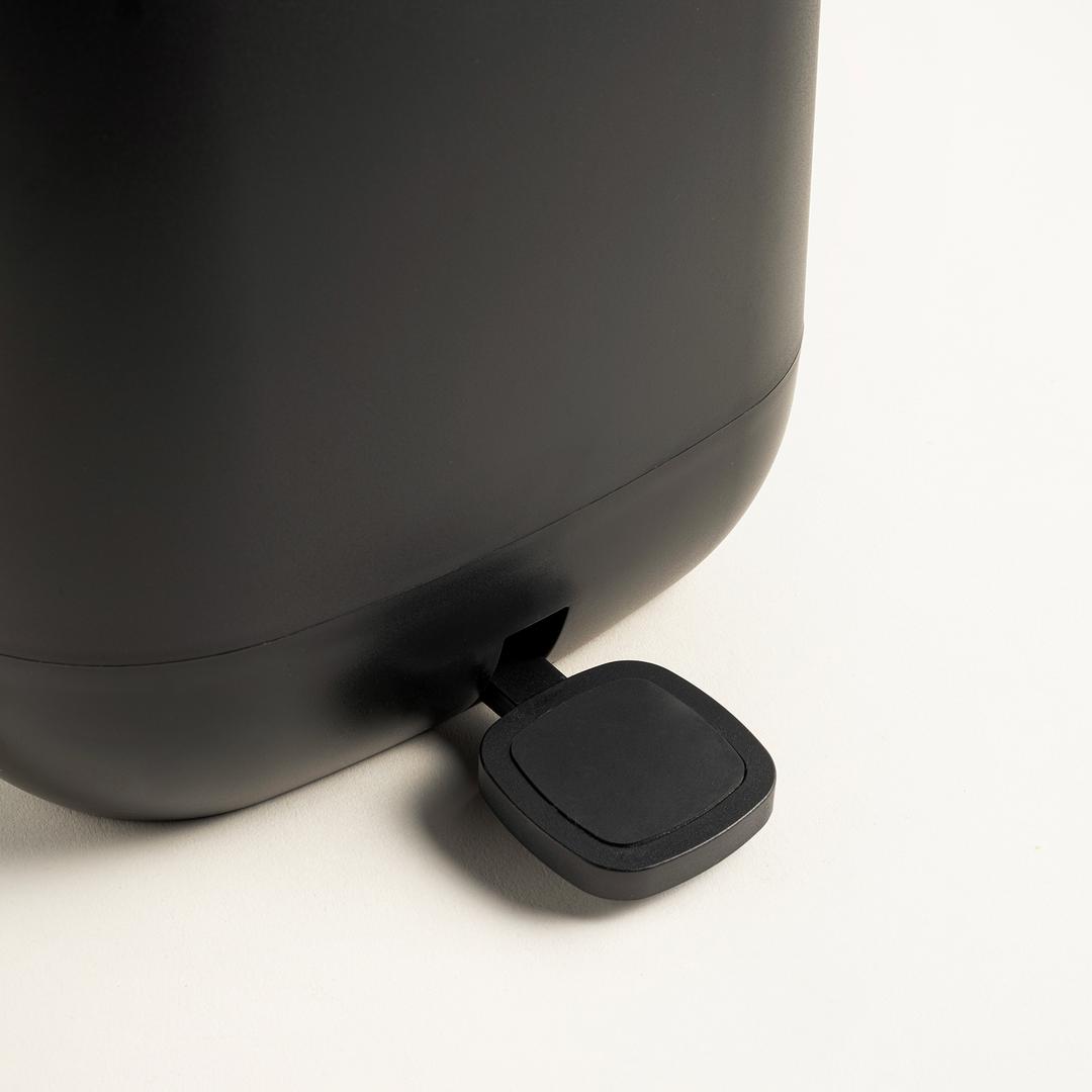 Wuyı Plastik Çöp Kovası 7 L Siyah