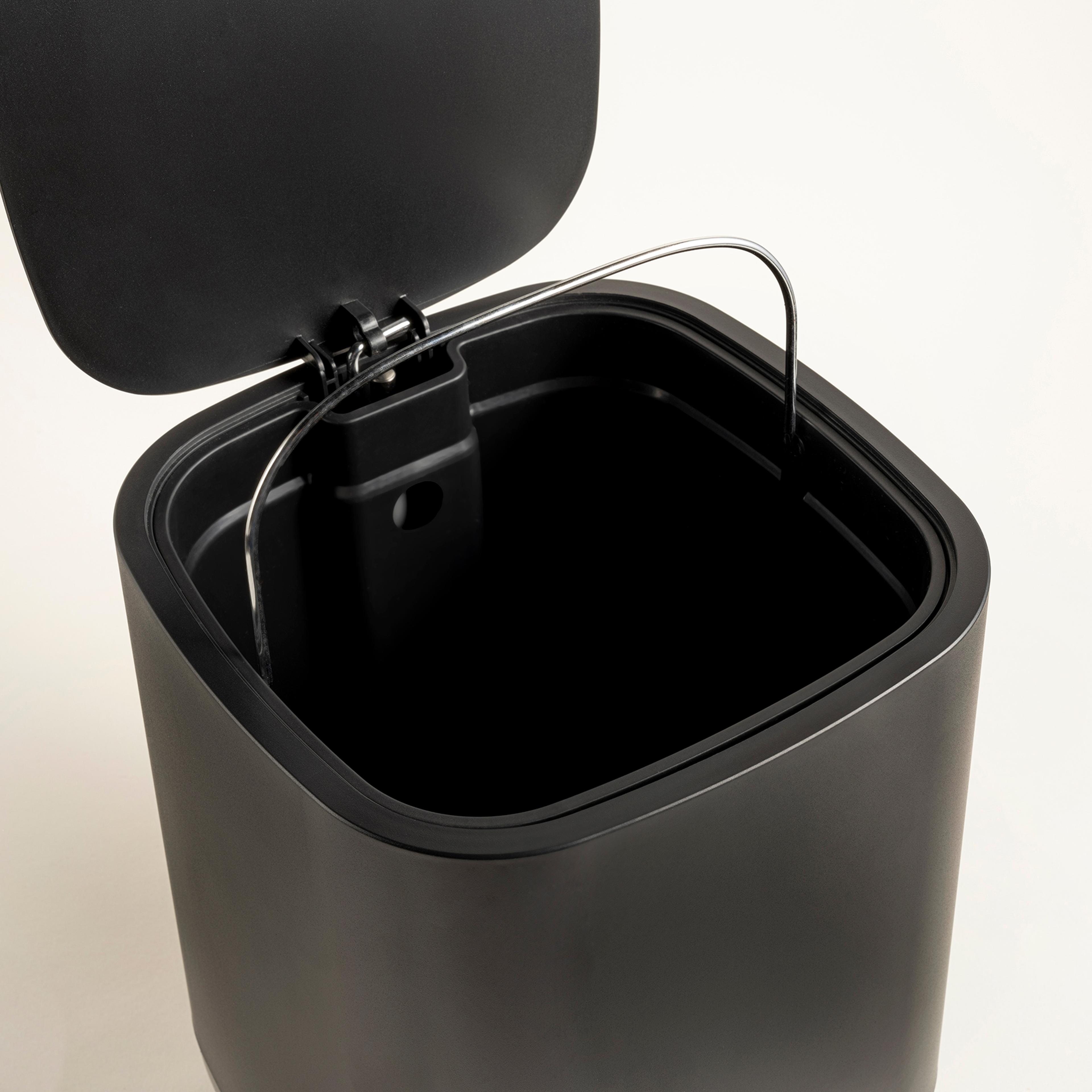 Wuyı Plastik Çöp Kovası 7 L Siyah