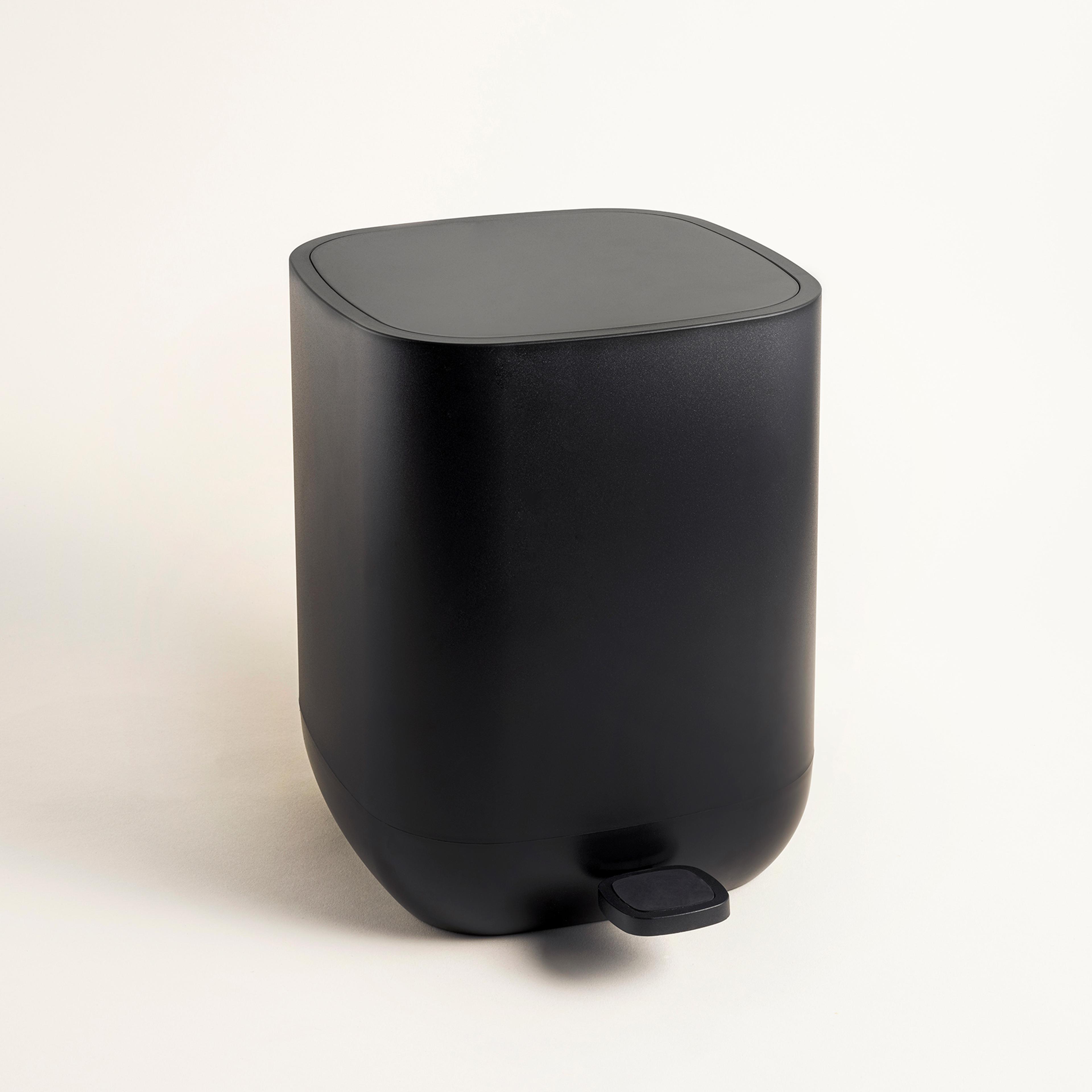 Wuyı Plastik Çöp Kovası 7 L Siyah