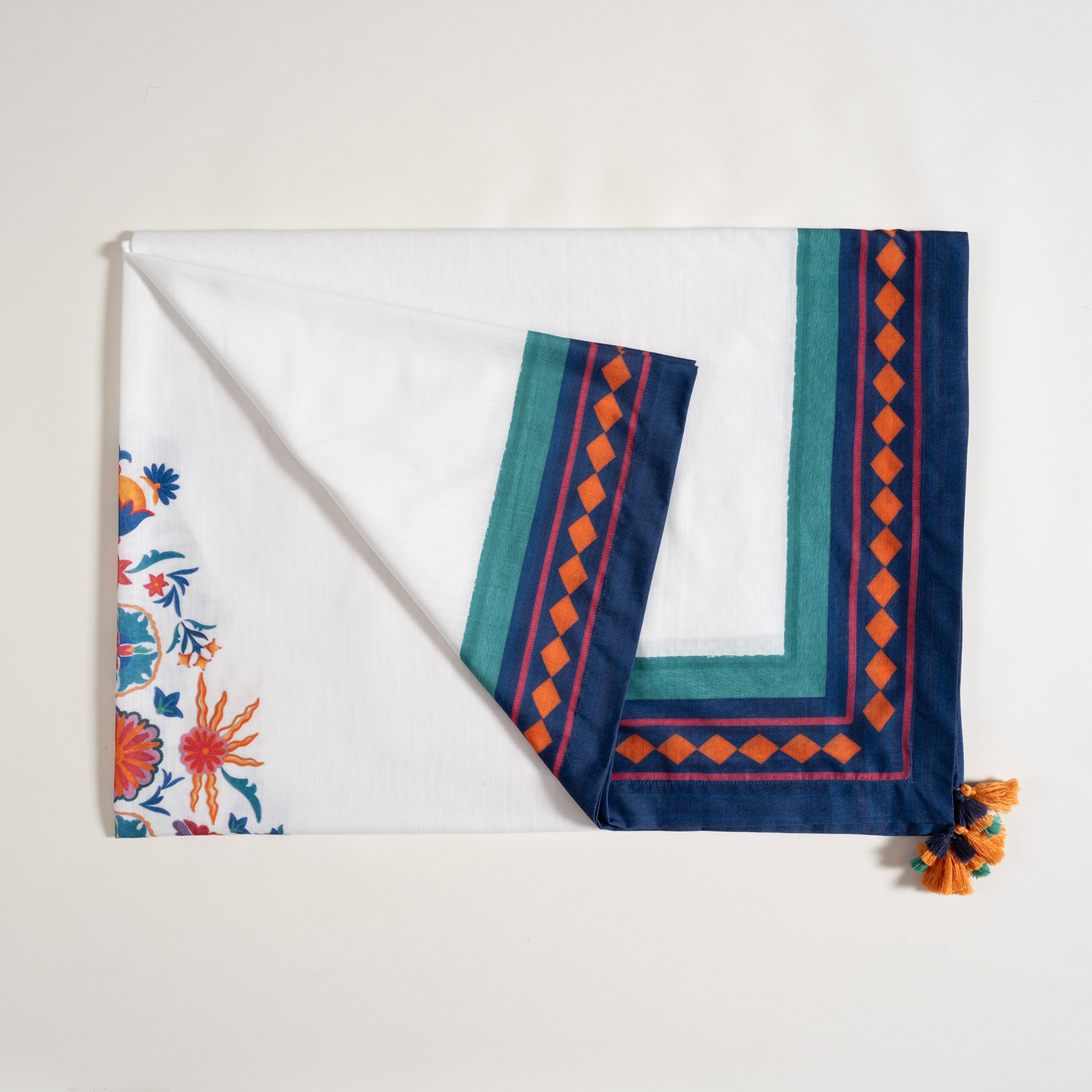 Prusa Dijital Baskılı Nakışlı Polyester %100 Polyester Masa Örtüsü 150x220 Cm Ekru