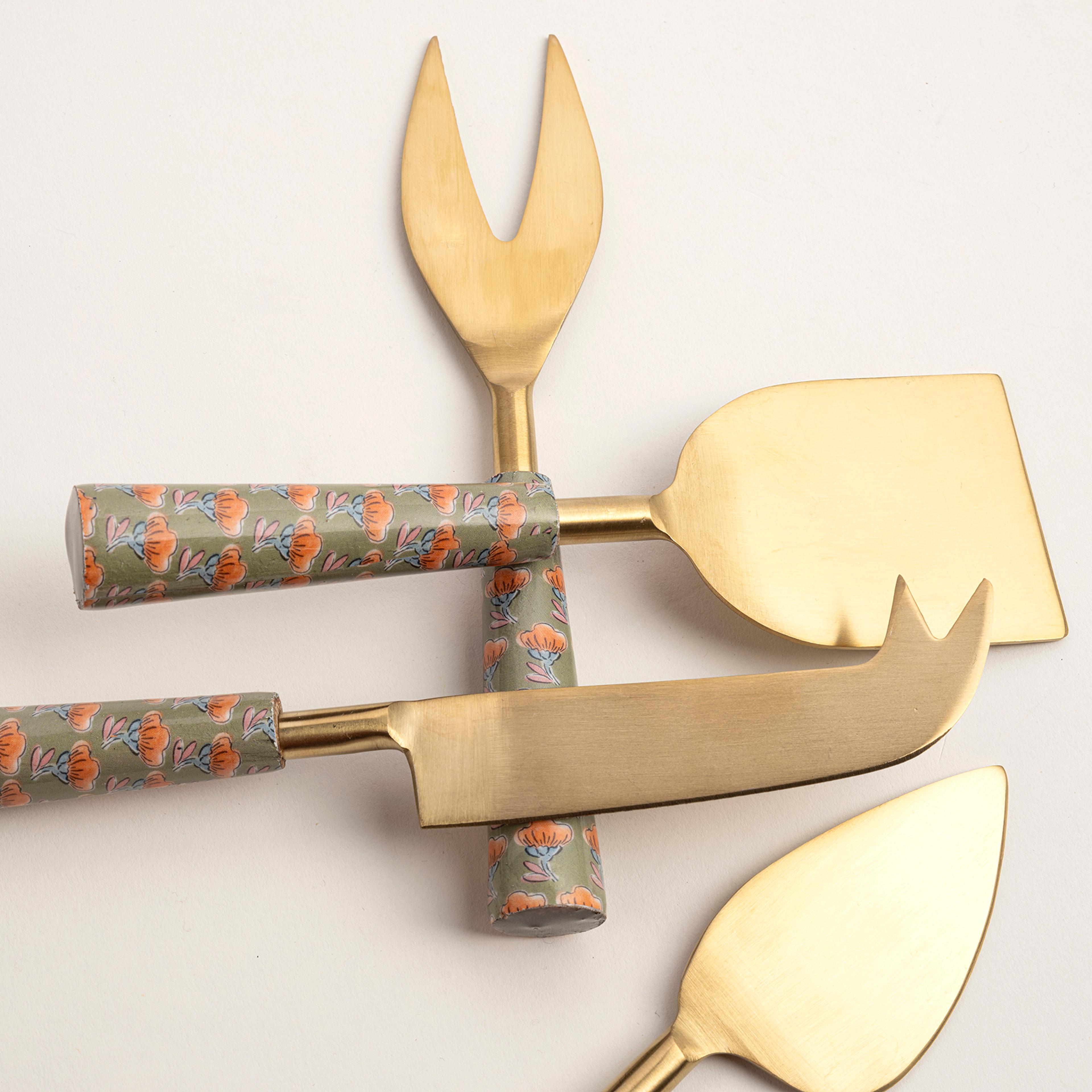 Rampur Çelik Servis Seti 24x3x1 Cm Yeşil