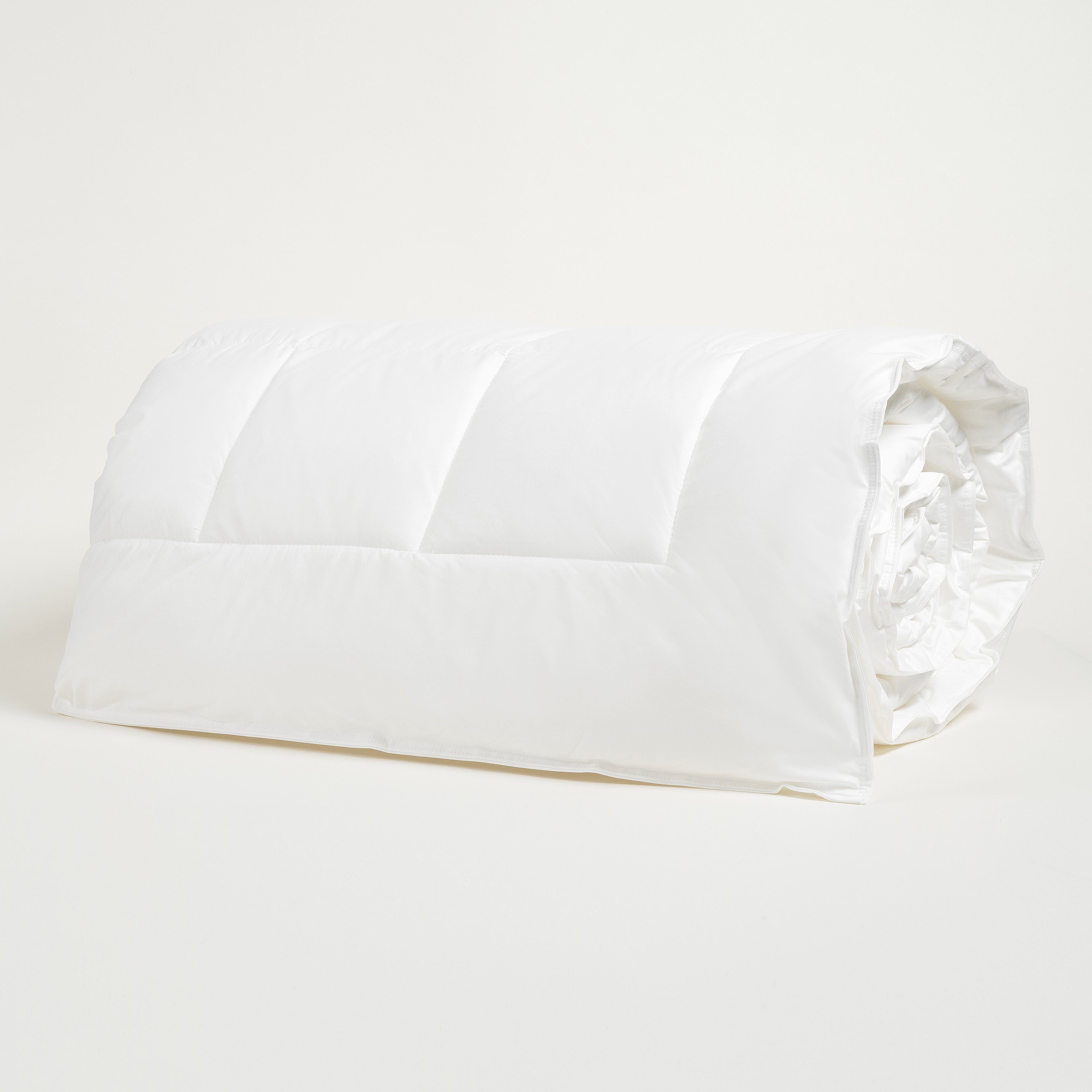 Riva Tek Kişilik Pamuk %100 Mikroelyaf Yorgan 155x215 Cm Ekru