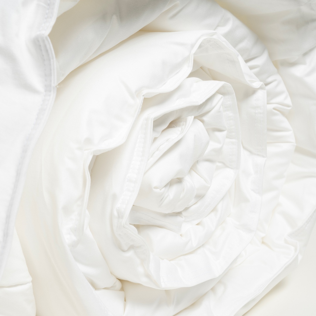 Riva Kıng Sıze Pamuk %100 Mikroelyaf Yorgan 235x215 Cm Ekru