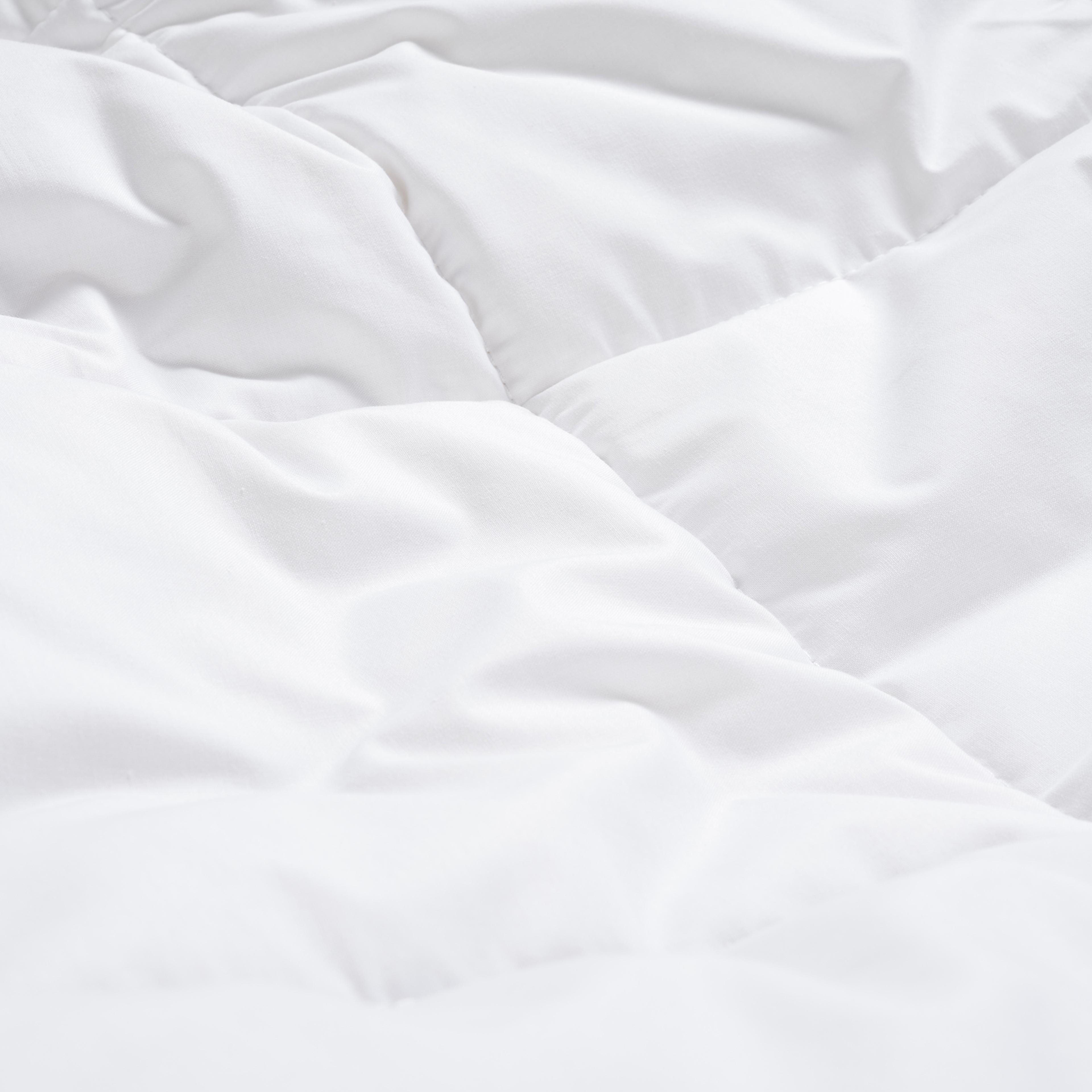 Riva Biyeli Tek Kişilik Pamuk Pamuklu Yorgan 155x215 Cm Ekru