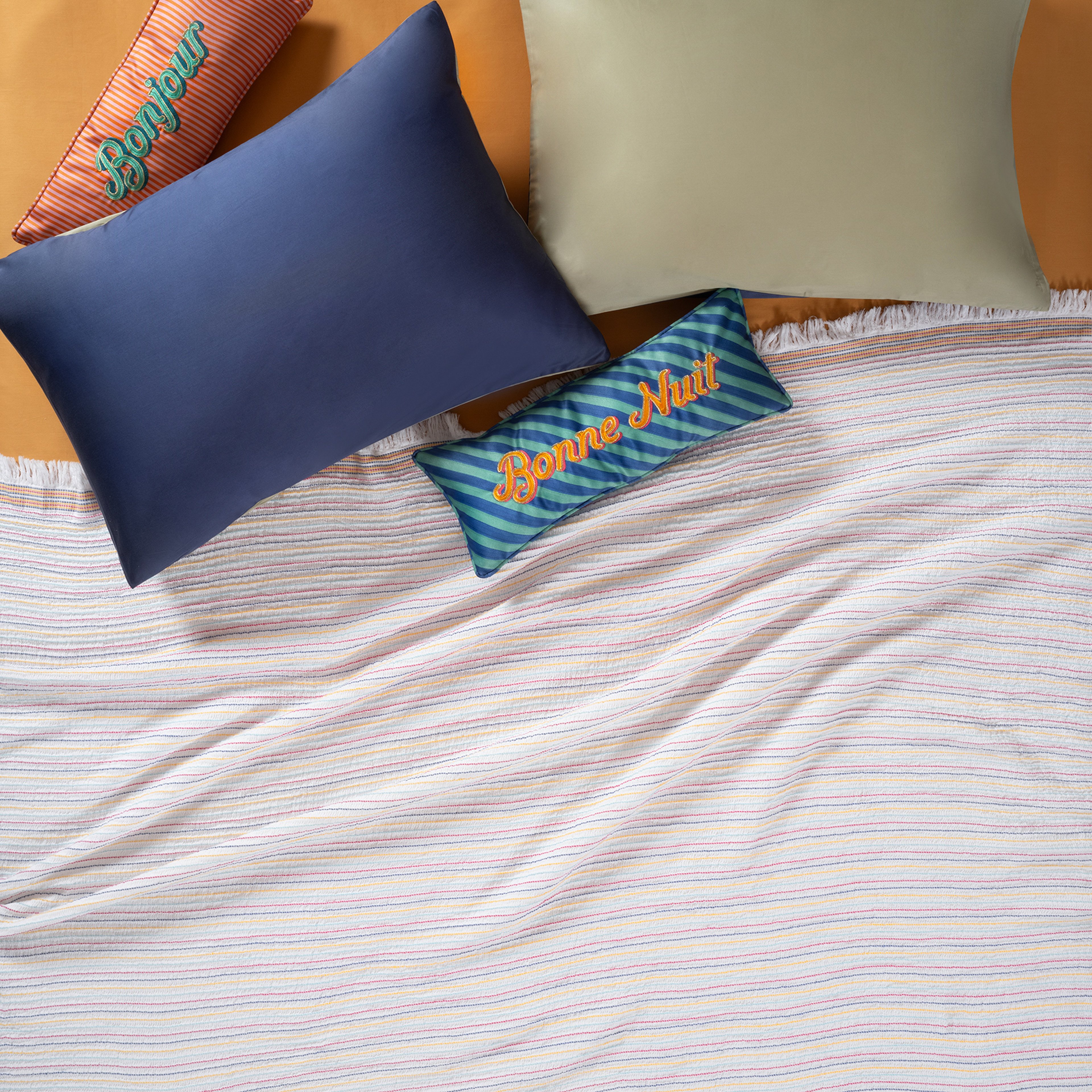 Faro İplik Boyalı Saçaklı Kıng Sıze Pamuk %100 Pamuk Pike 240x220 Cm Renkli