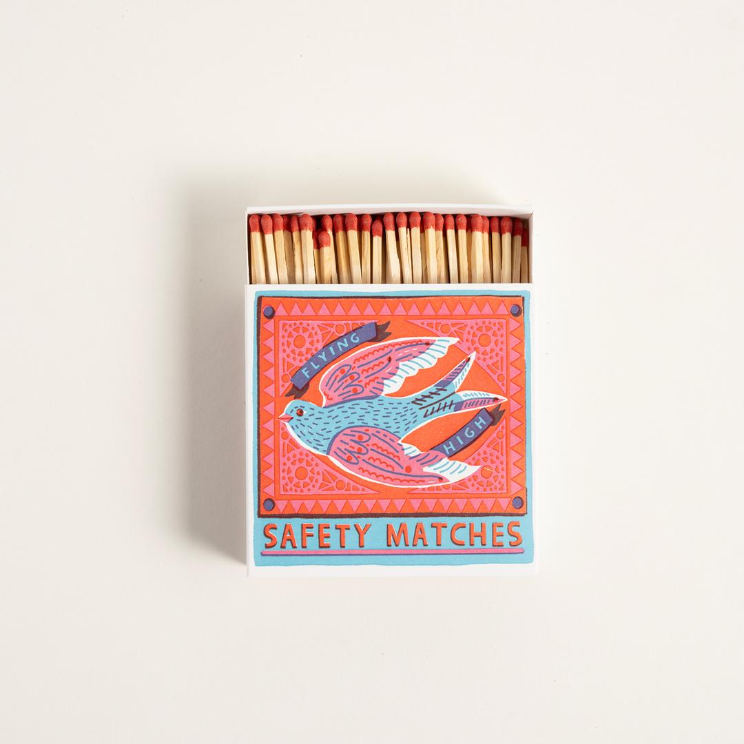 Flyıng Hıgh Ahşap Kibrit Hediyelik Eşya 11x11x3 Cm Renkli