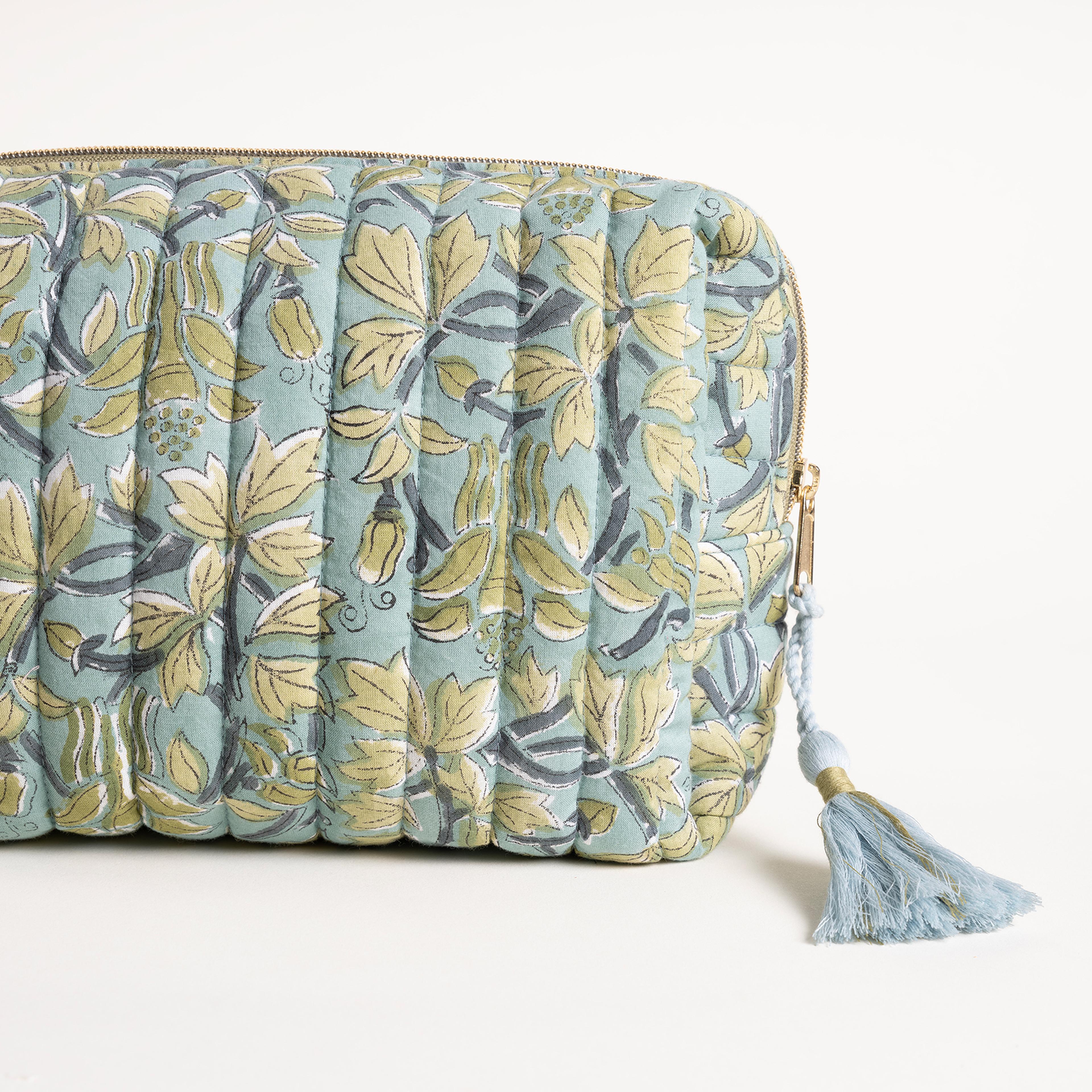 Delhı Baskılı Büyük Boy %100 Pamuk Makyaj Çantası 25x16x10 Cm Renkli