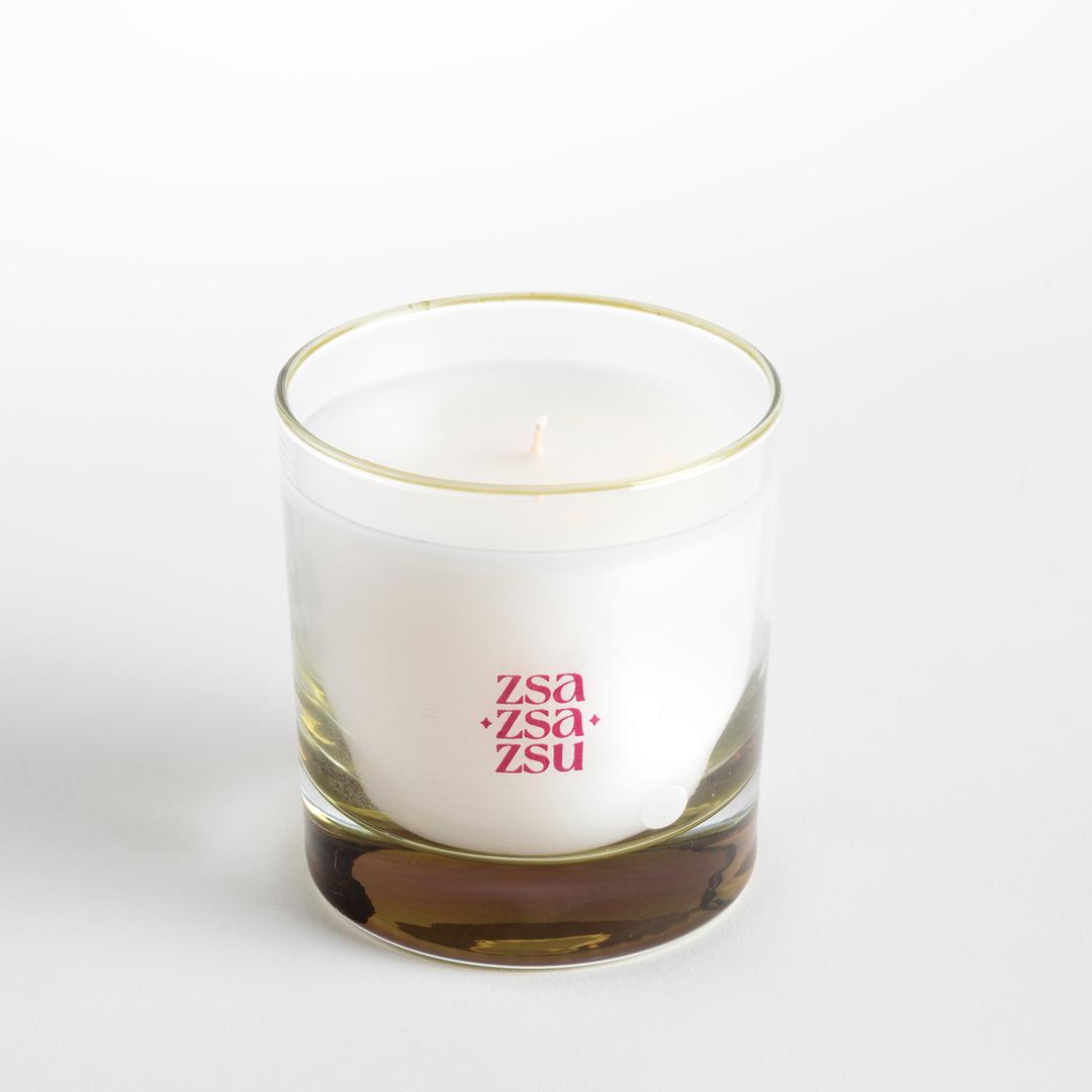 1 Parafın Kokulu Mum 200 Gr Fıery Dream