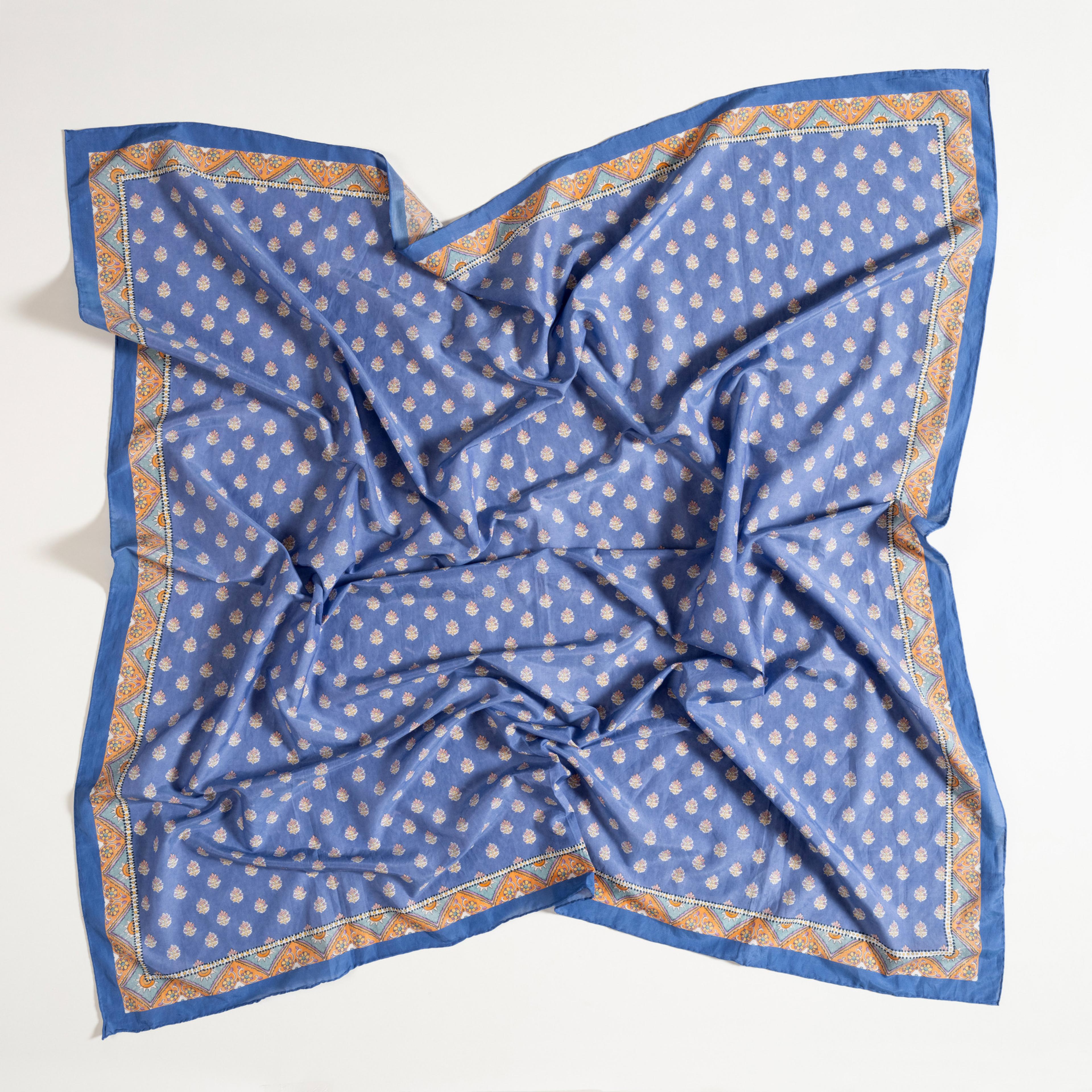 Pera Dijital Baskılı Pamuk Pamuk İpek Pareo 140x140 Cm Mavi