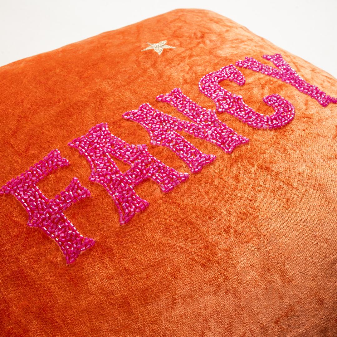 Ghunı Biyeli Nakışlı Pamuk Viskon Pamuk Kadife Dolgulu Kırlent 50x50 Cm Turuncu