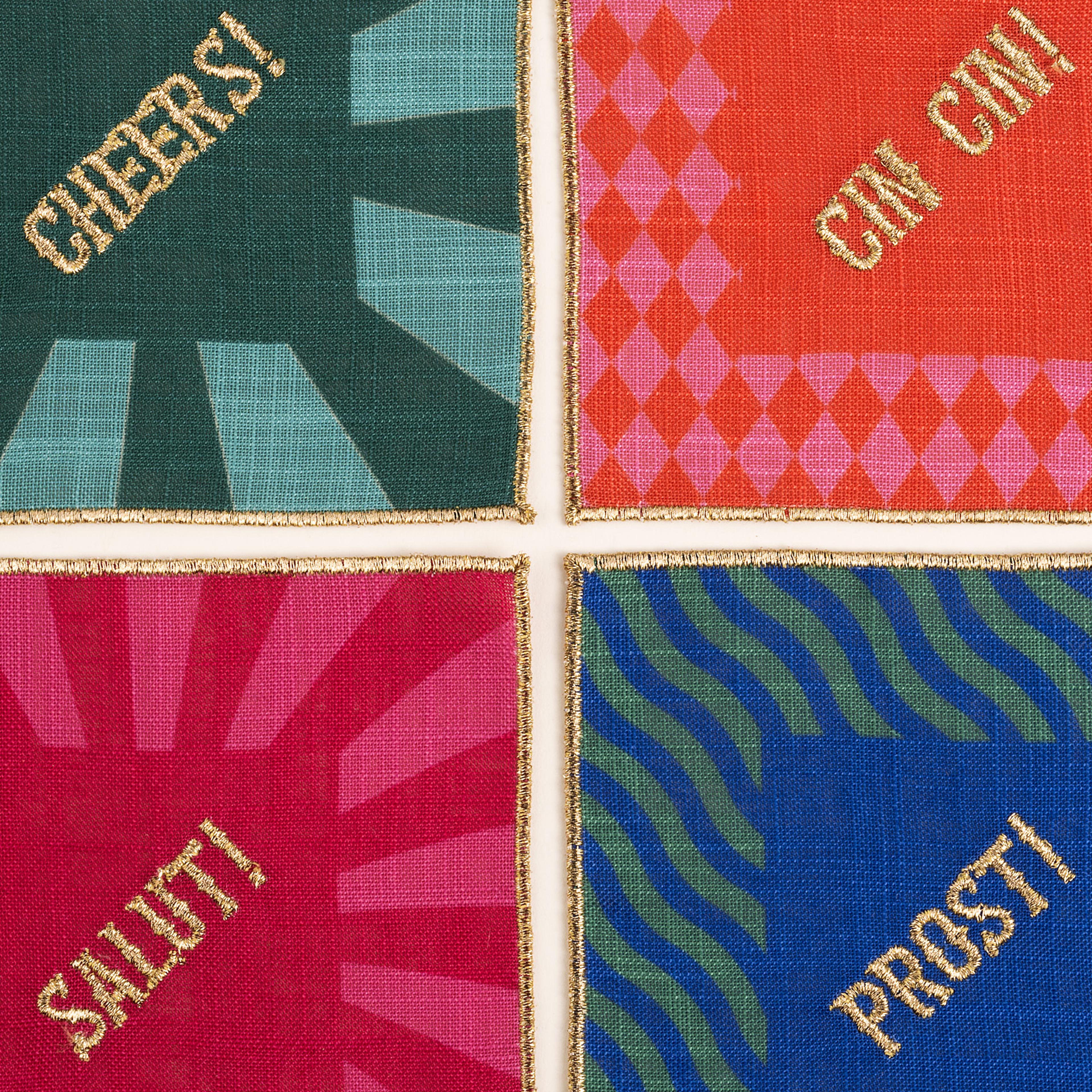 Prusa Dijital Baskılı Nakışlı 4'lü Polyester %100 Polyester Kokteyl Peçetesi 13x13 Cm Renkli