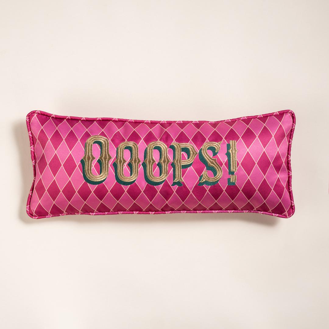 Prusa Dijital Baskılı Nakışlı Polyester %100 Polyester Dolgulu Kırlent 20x50 Cm Fuşya