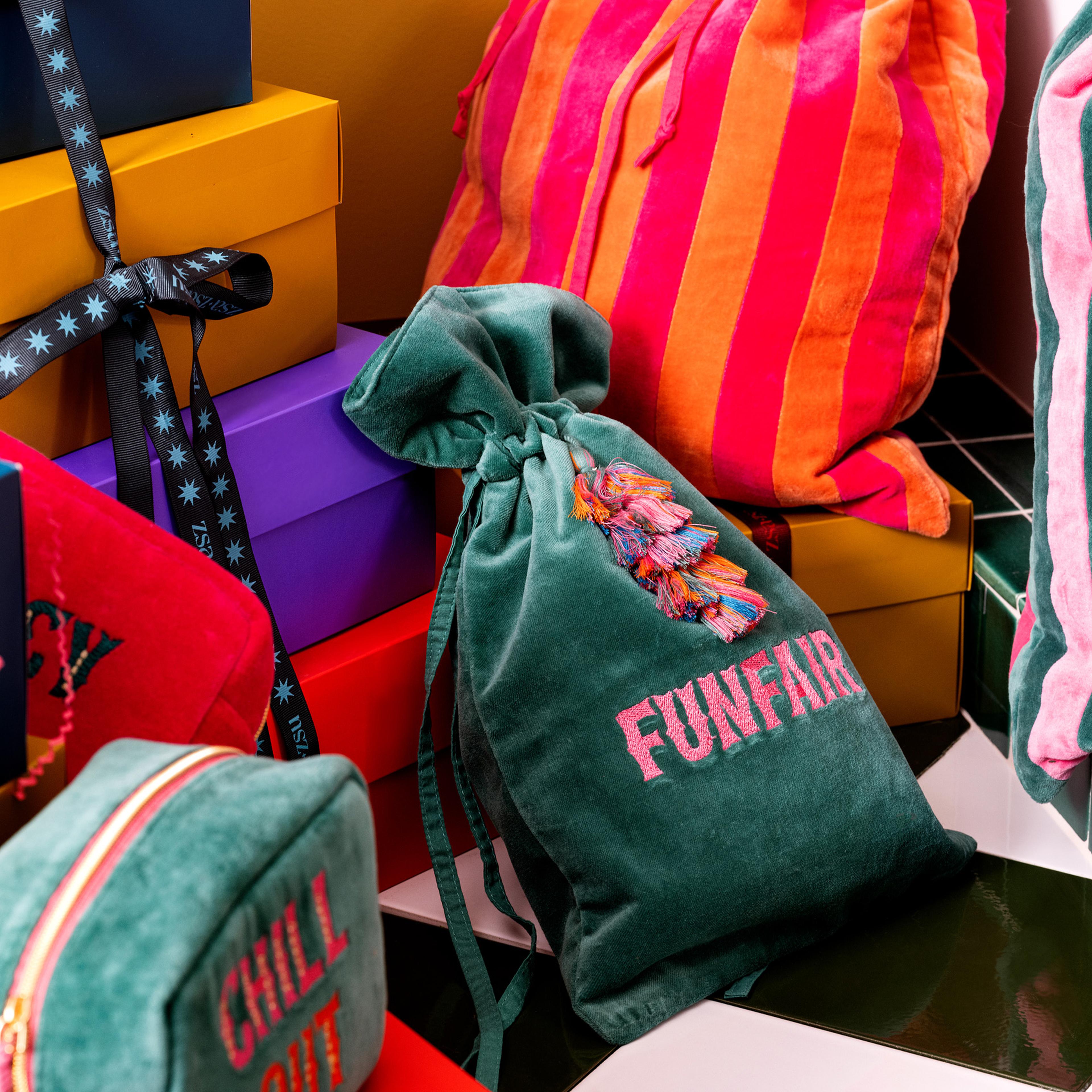 Delhı Püsküllü Çizgili Büyük Boy Pamuk Pamuk Dekoratif Kese 60x35 Cm Turuncu - Fuşya