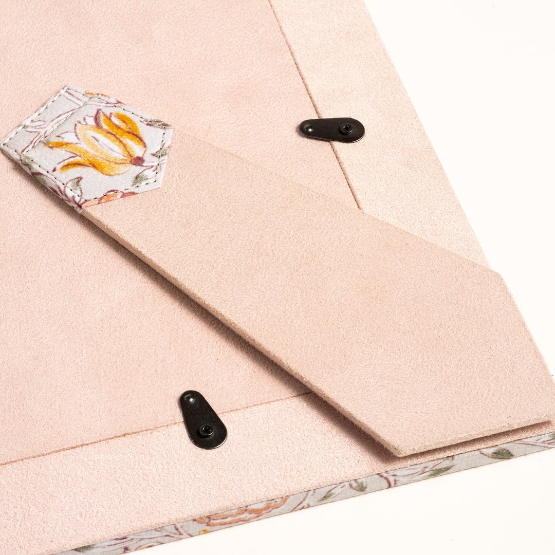 Noıda Baskılı Yapay Süet - Mdf - Cam - Kumaş: %100 Pamuk Çerçeve 18.40x23.50 Cm Gri