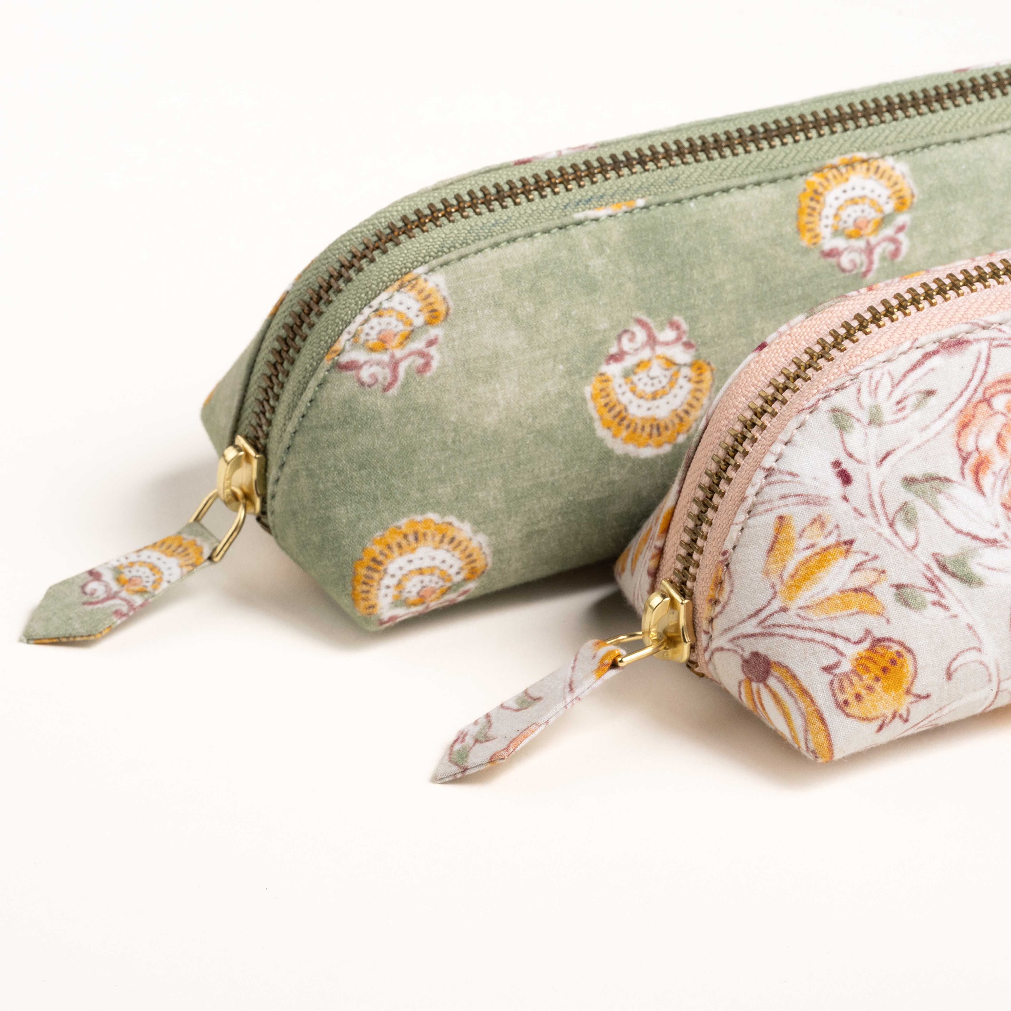 Noıda Baskılı Pamuk Kalemlik 21.00x6.10 Cm Gri