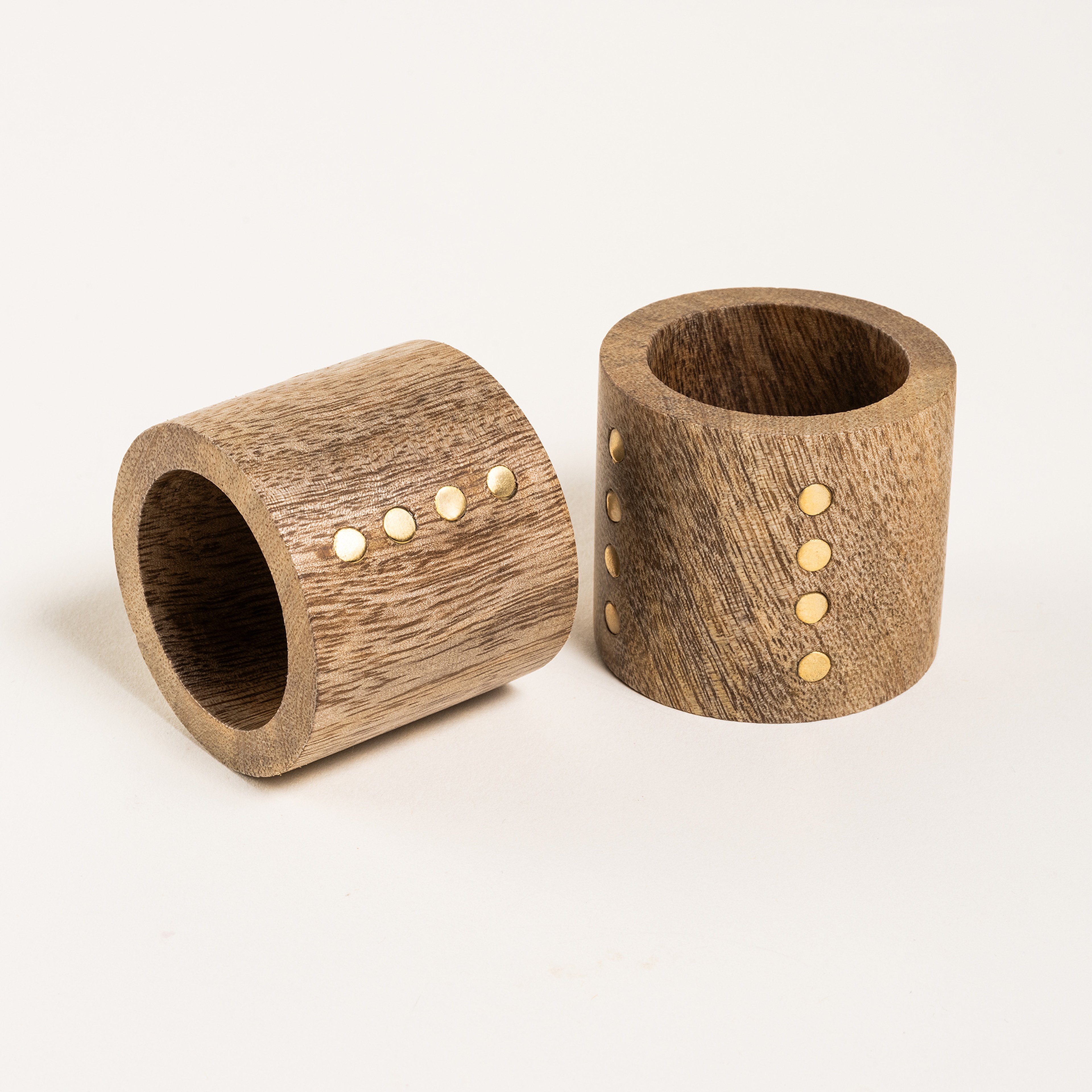 Rampur Mango Ağacı Peçete Halkası 5x5x4 Cm Natural