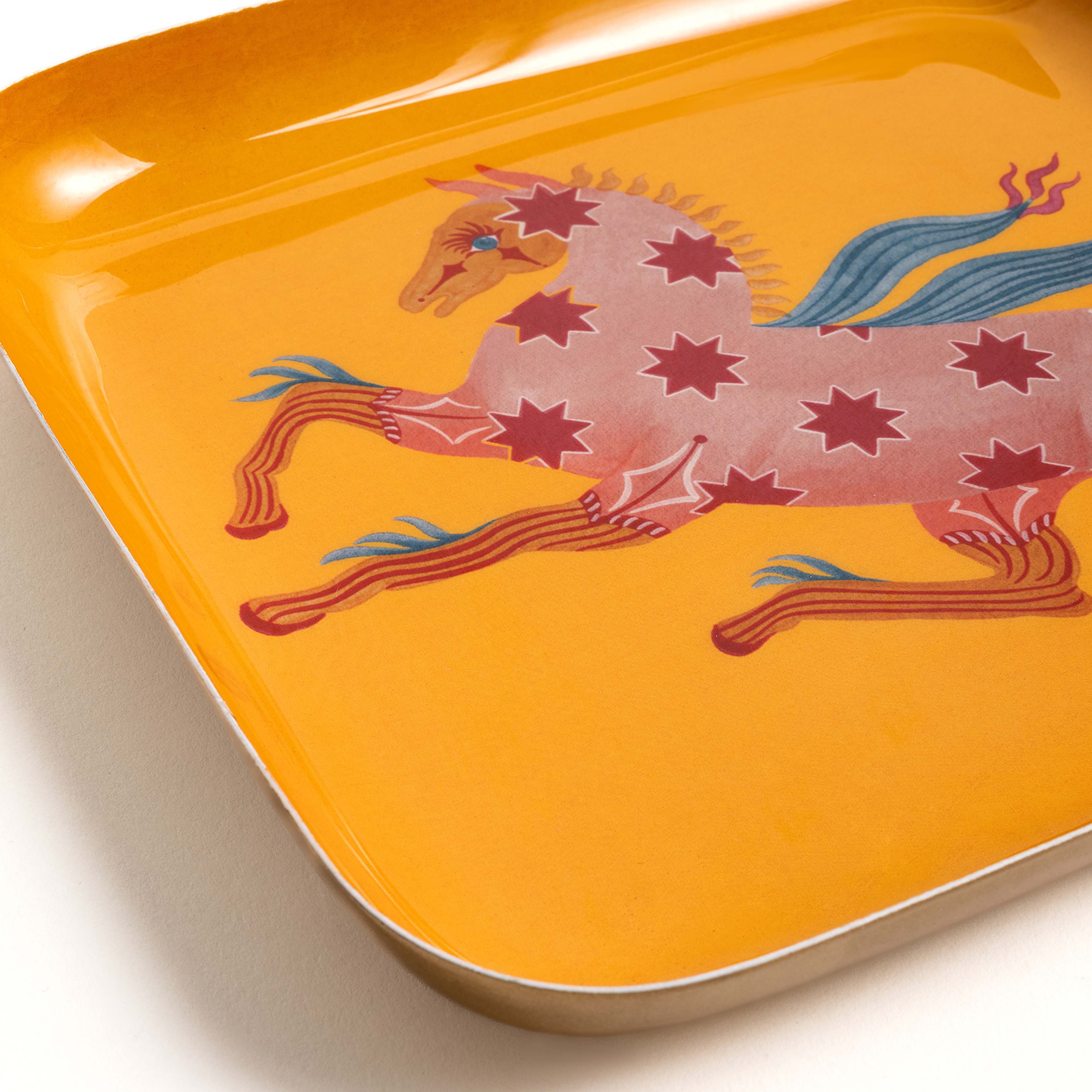 Nanpur Metal Dekoratif Tepsi 19x19x3 Cm Sarı