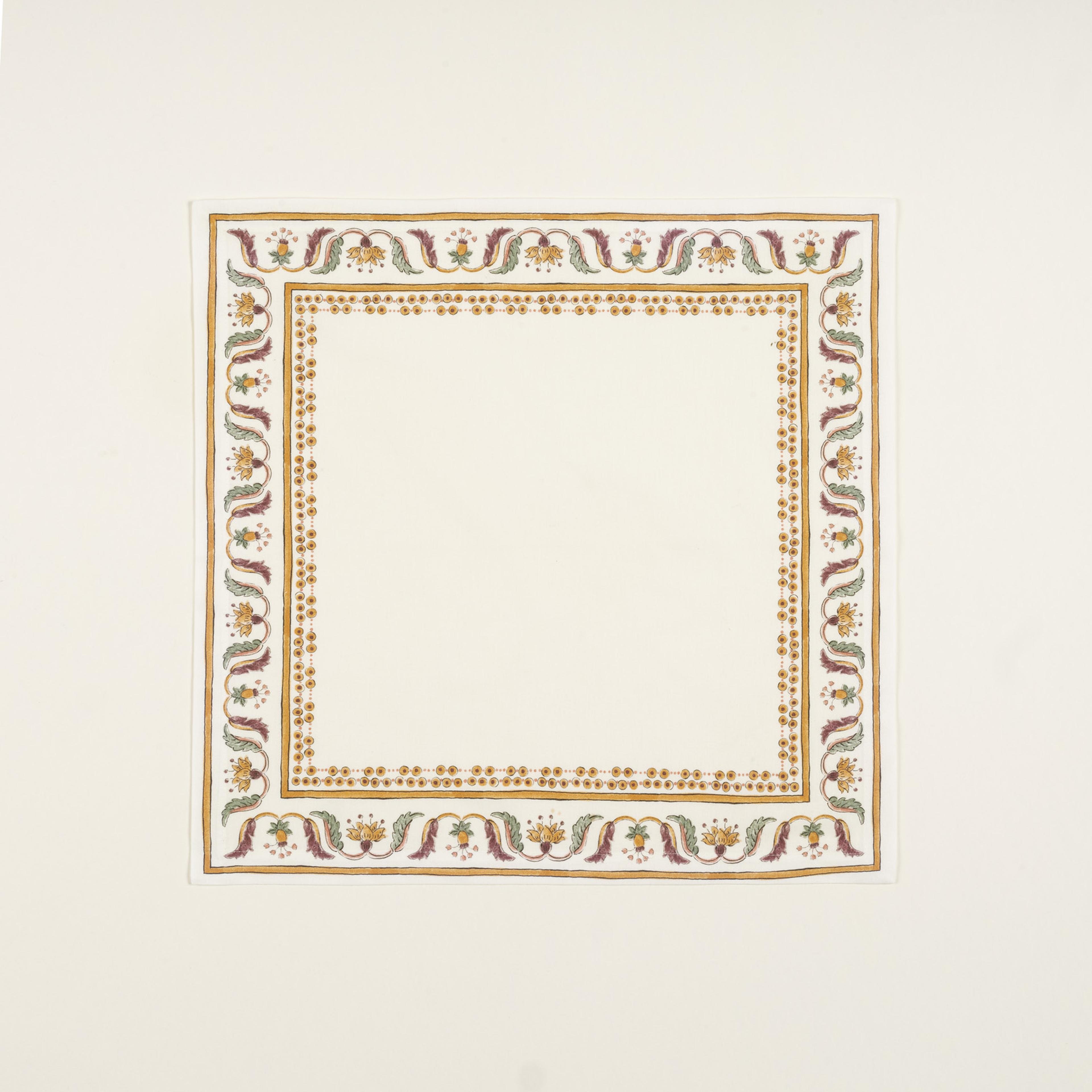 Nilüfer Baskılı Pamuk %100 Pamuk Peçete 45x45 Cm Ekru